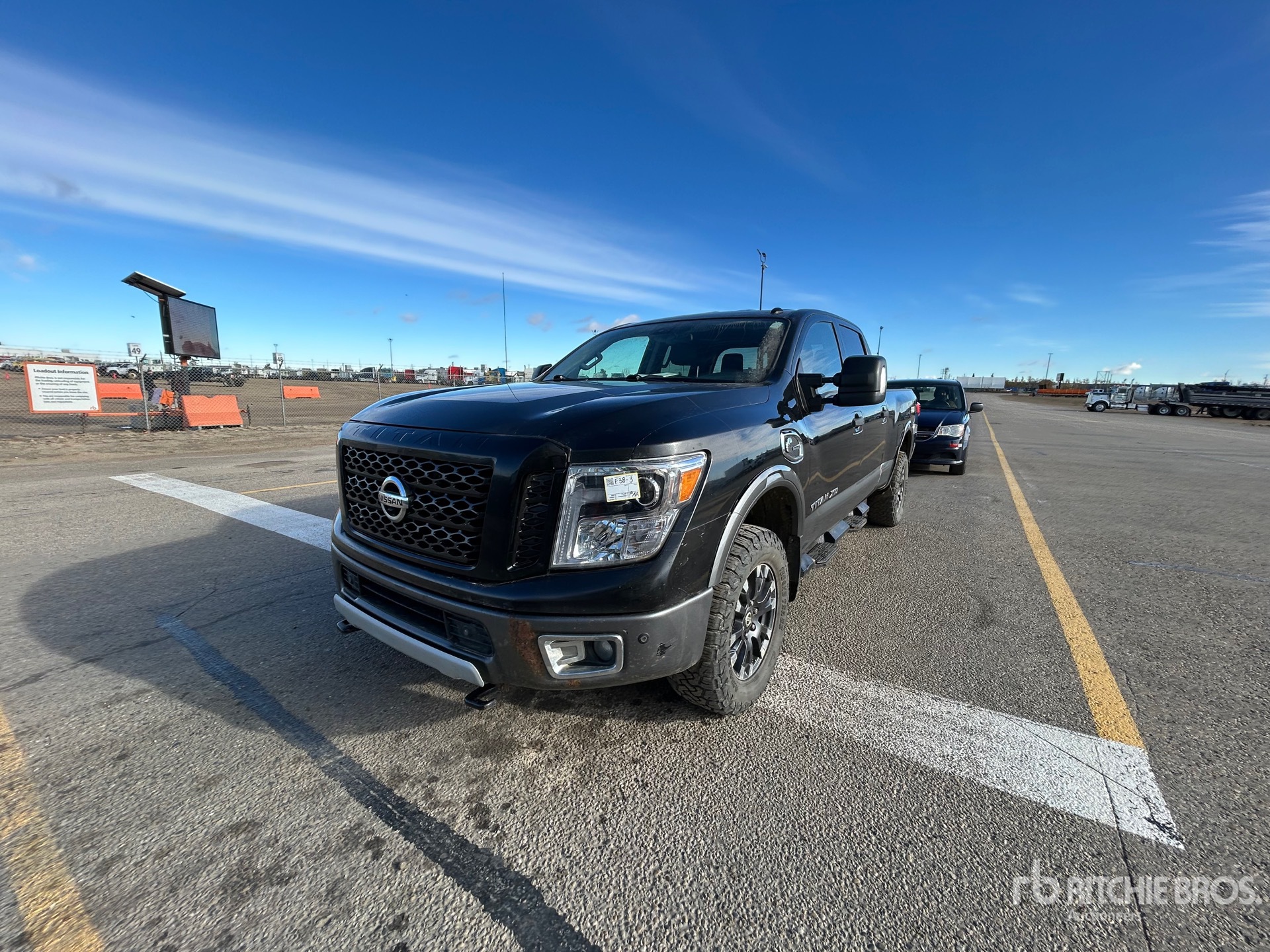 2016 Nissan TITAN XD