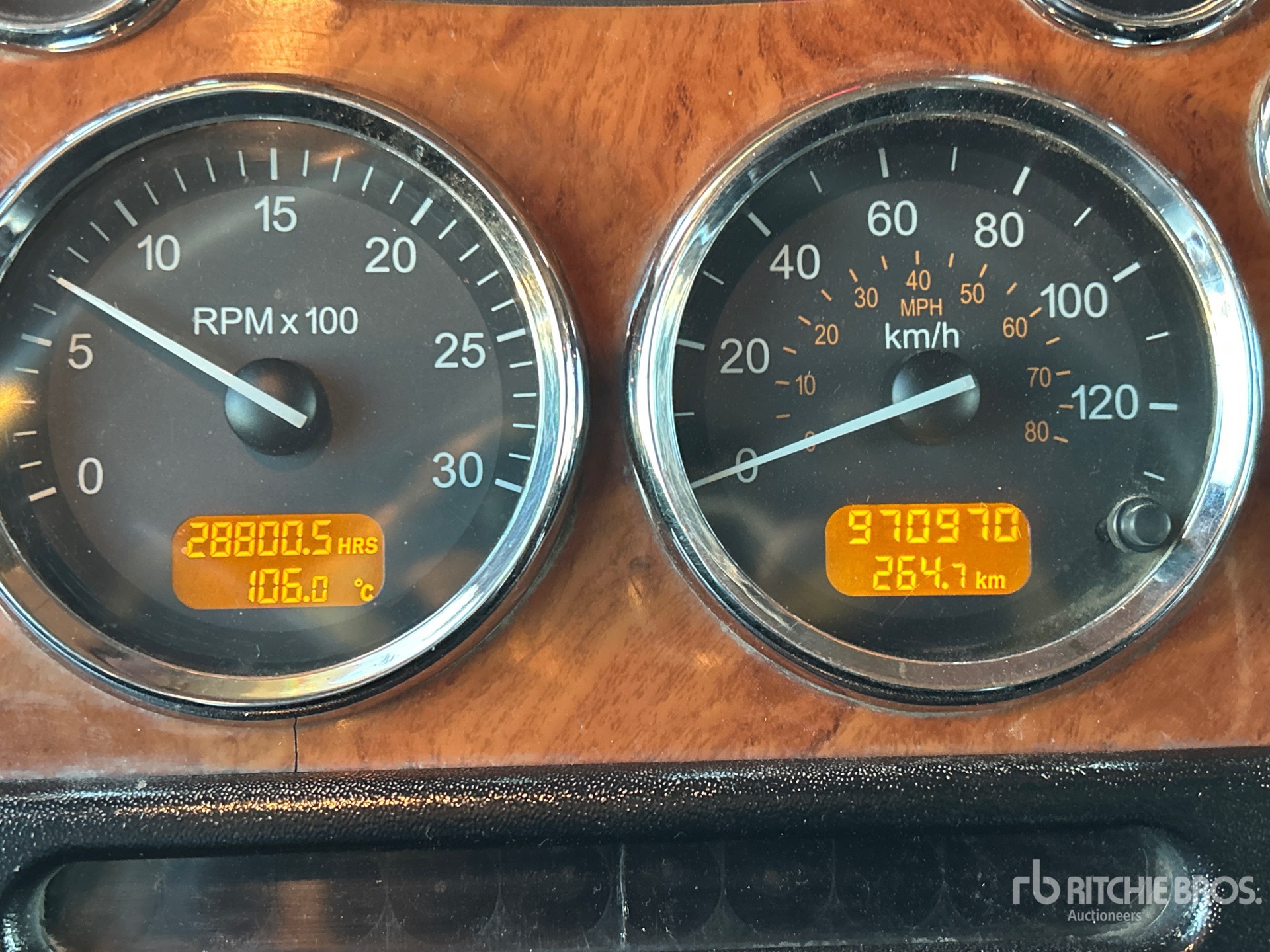 2008 Peterbilt 389