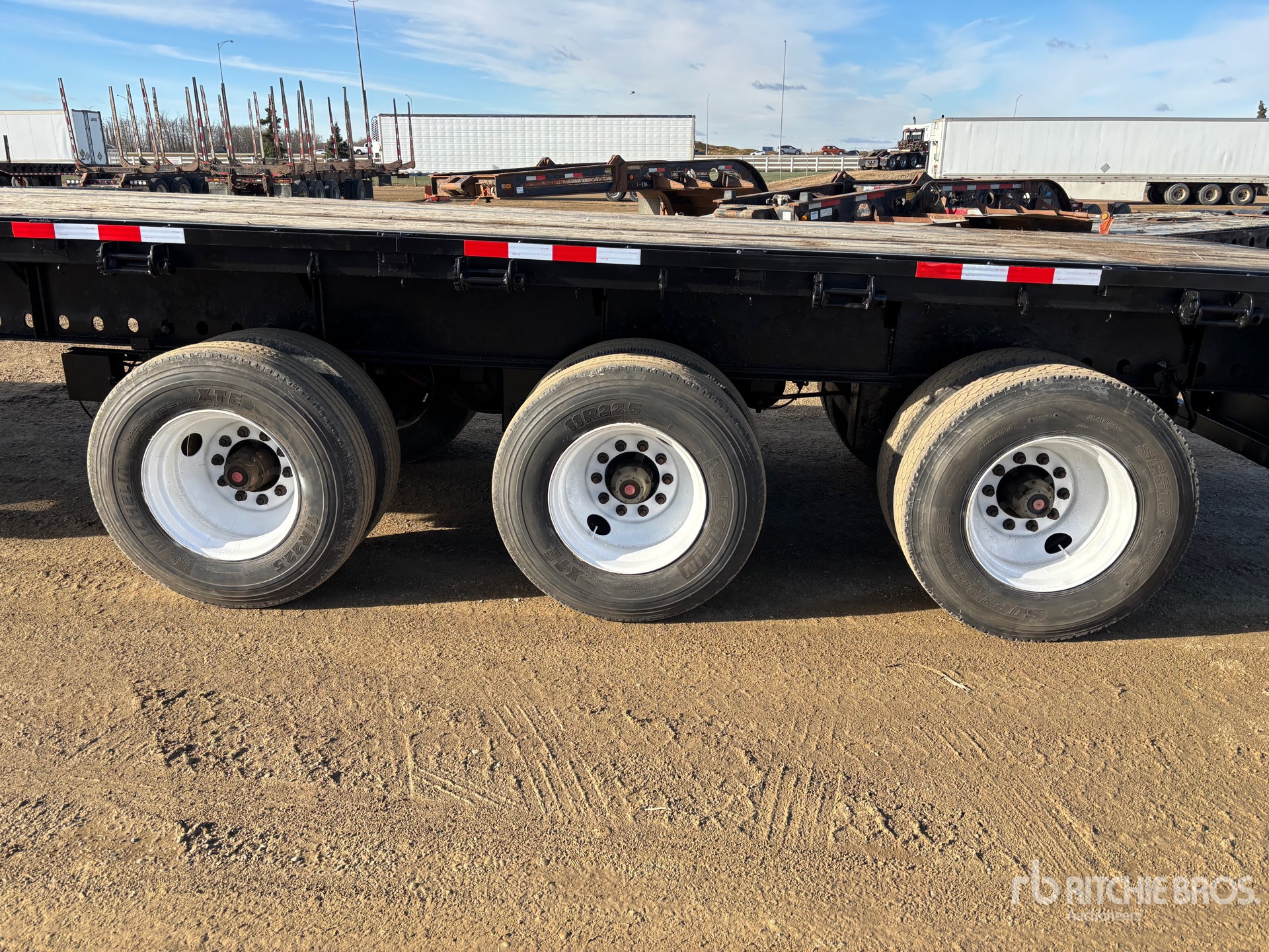 2006 Doepker 53 FT TRI/A