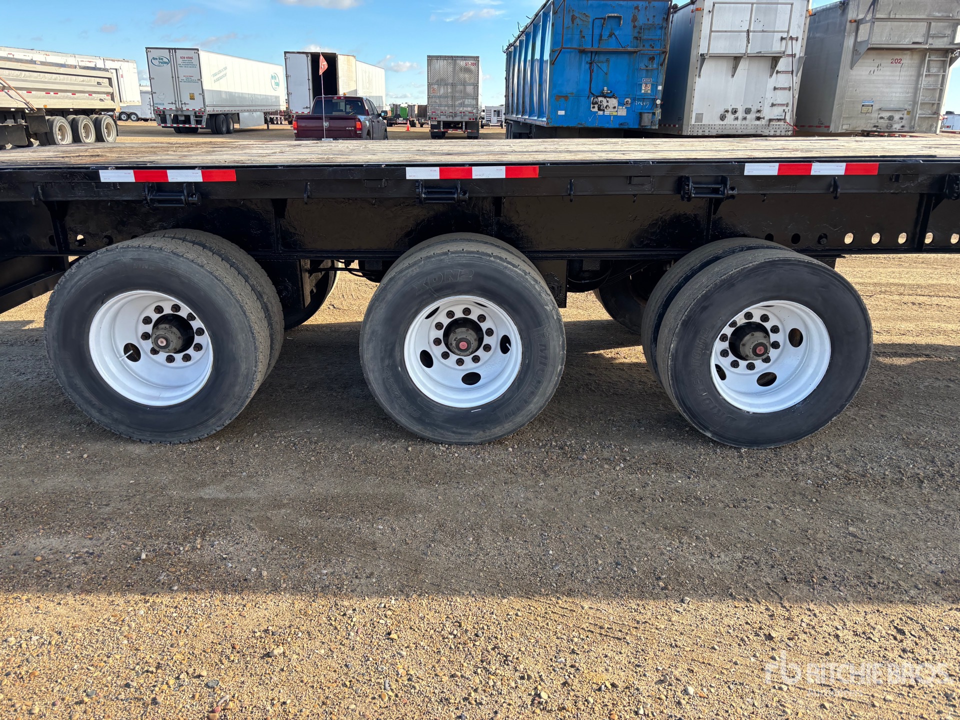 2006 Doepker 53 FT TRI/A