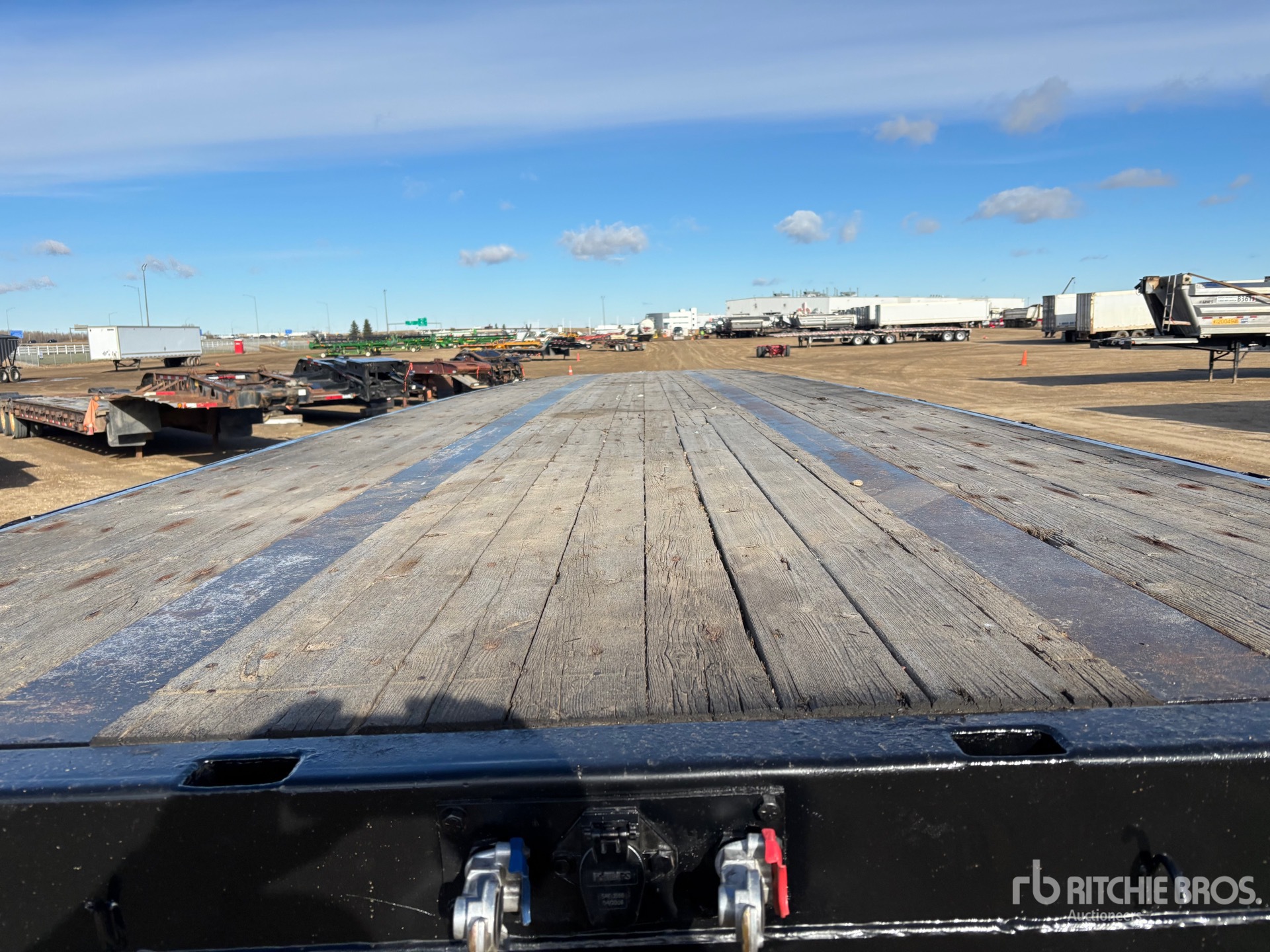 2006 Doepker 53 FT TRI/A