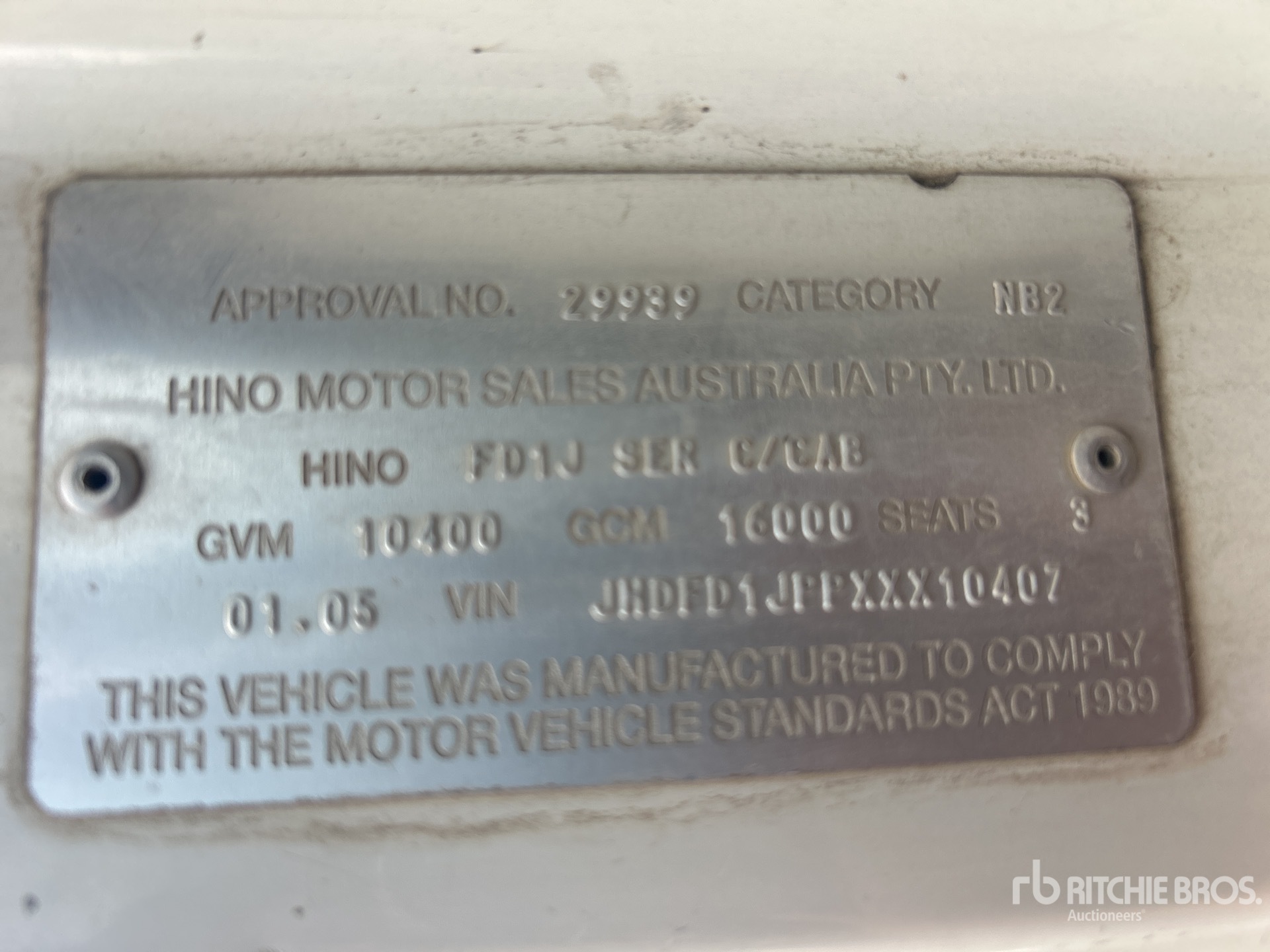 2005 Hino FD1J