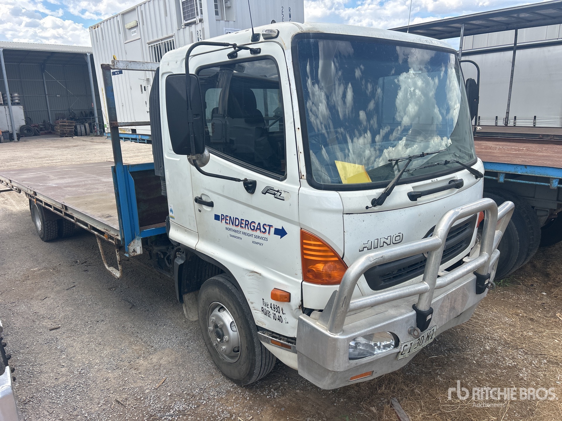 Photo of 2005 Hino FD1J