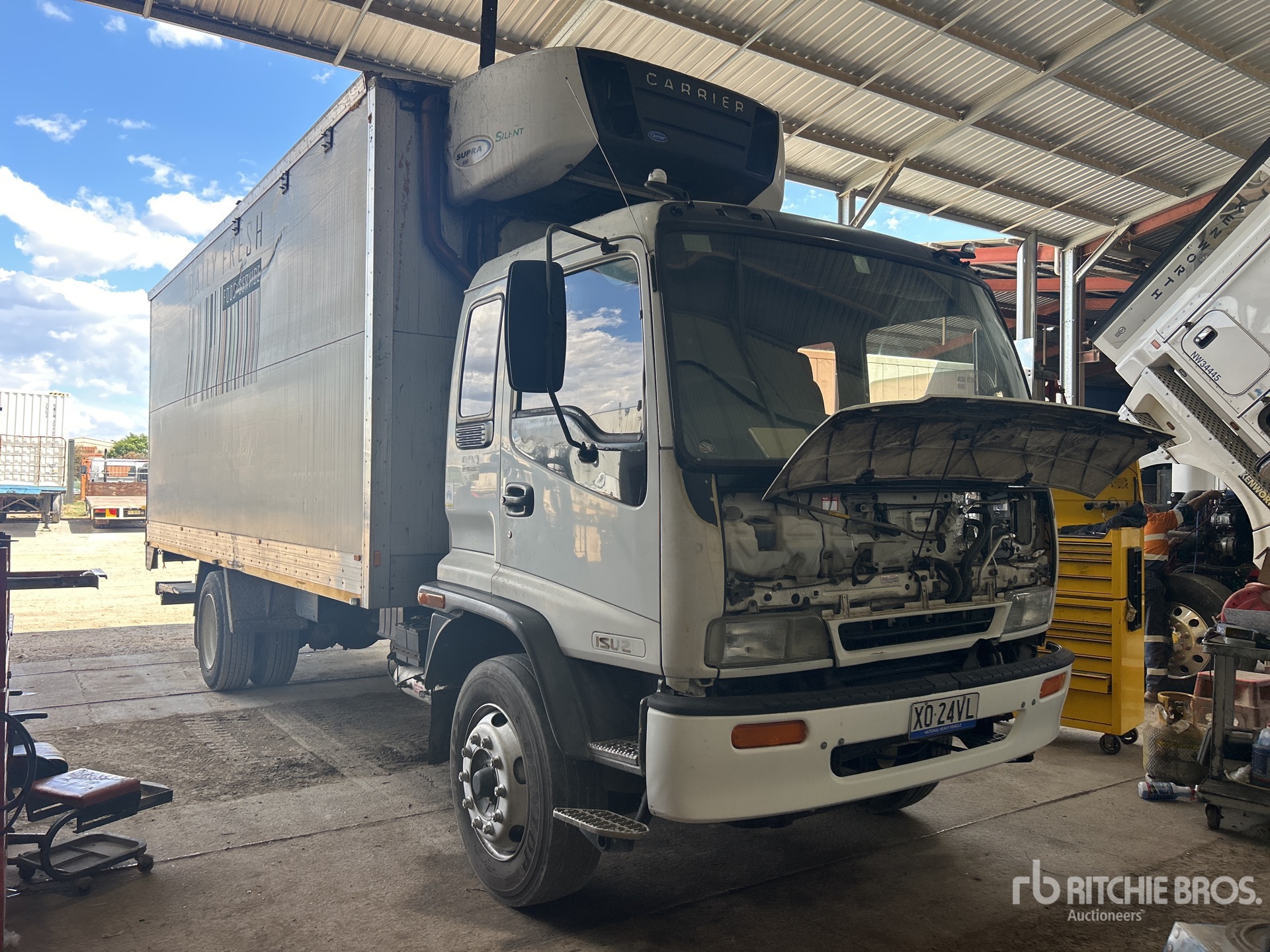 2005 Isuzu FTR 900