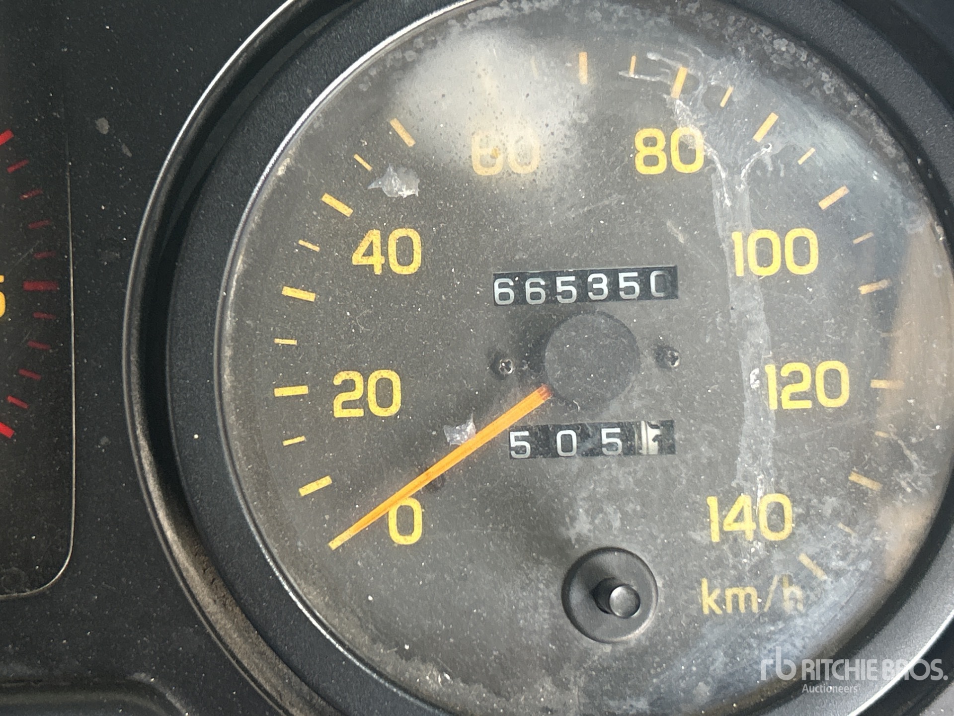 2005 Isuzu FTR 900