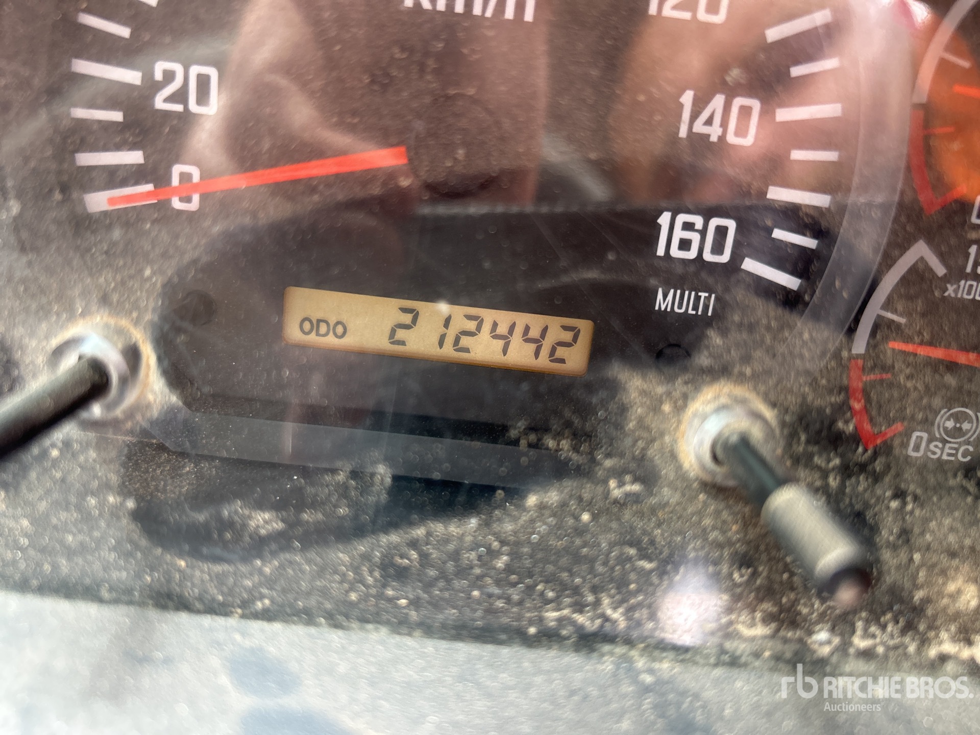 2010 Isuzu FSR850