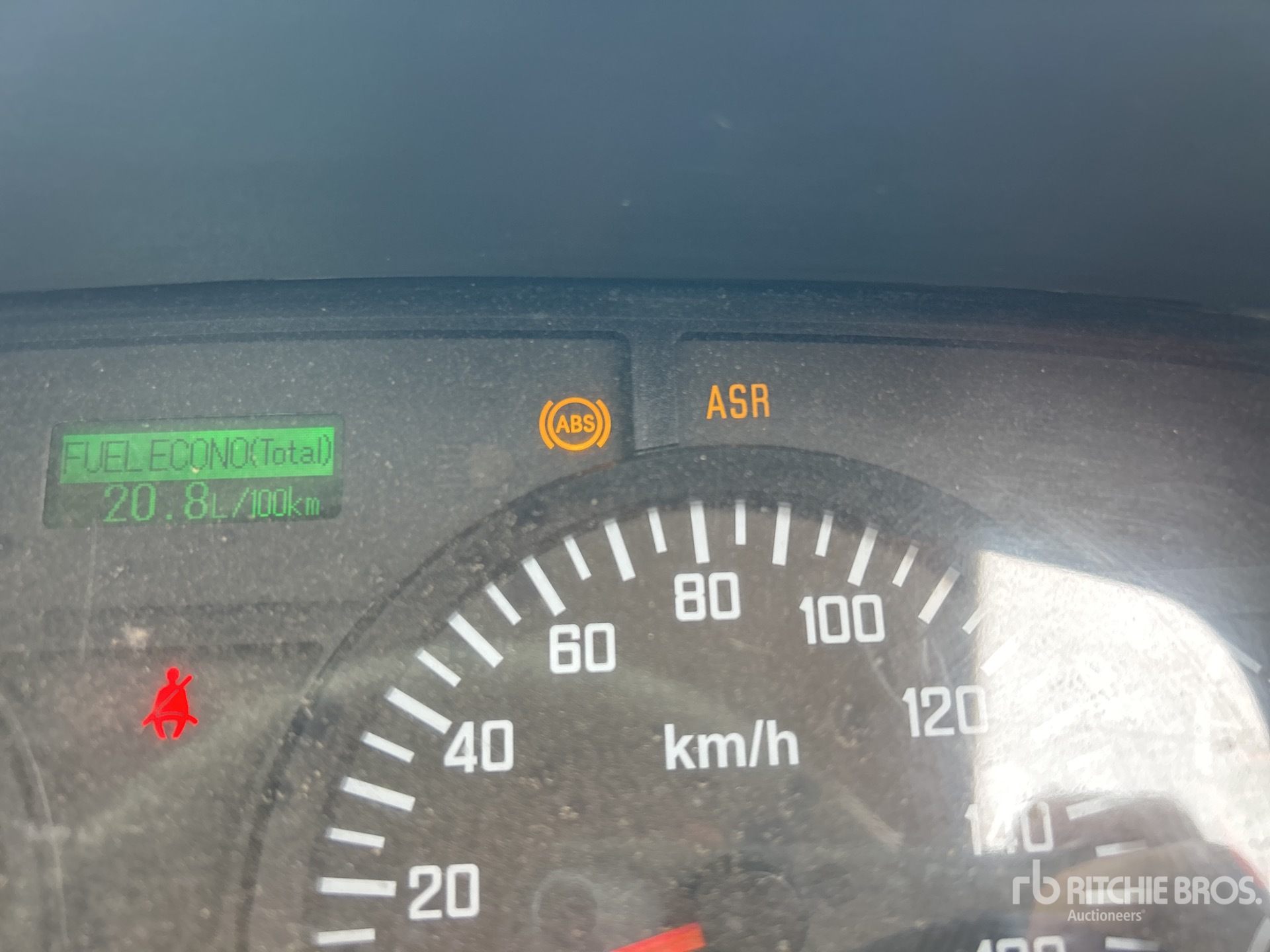 2010 Isuzu FSR850