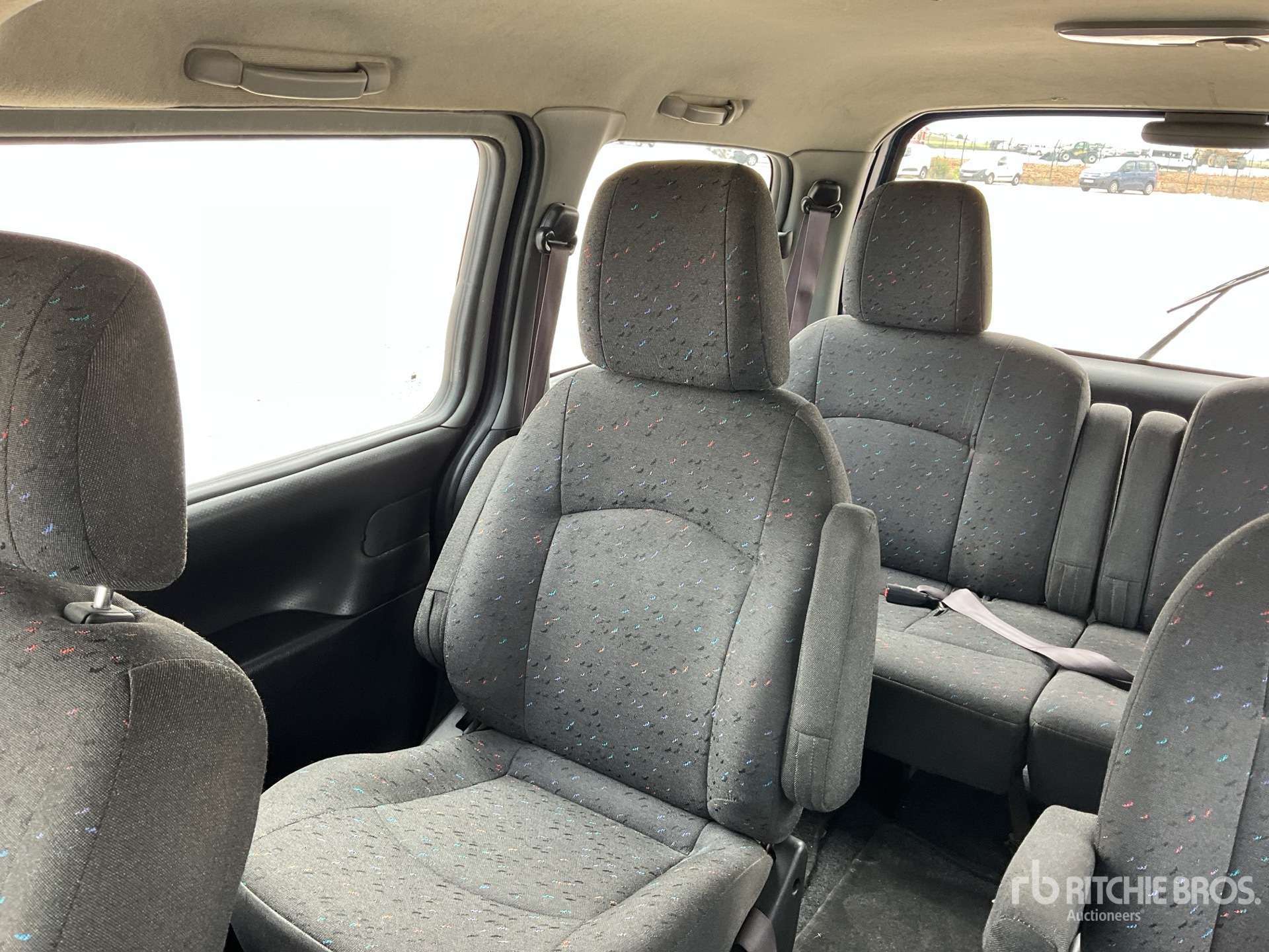 2002 Hyundai H-1