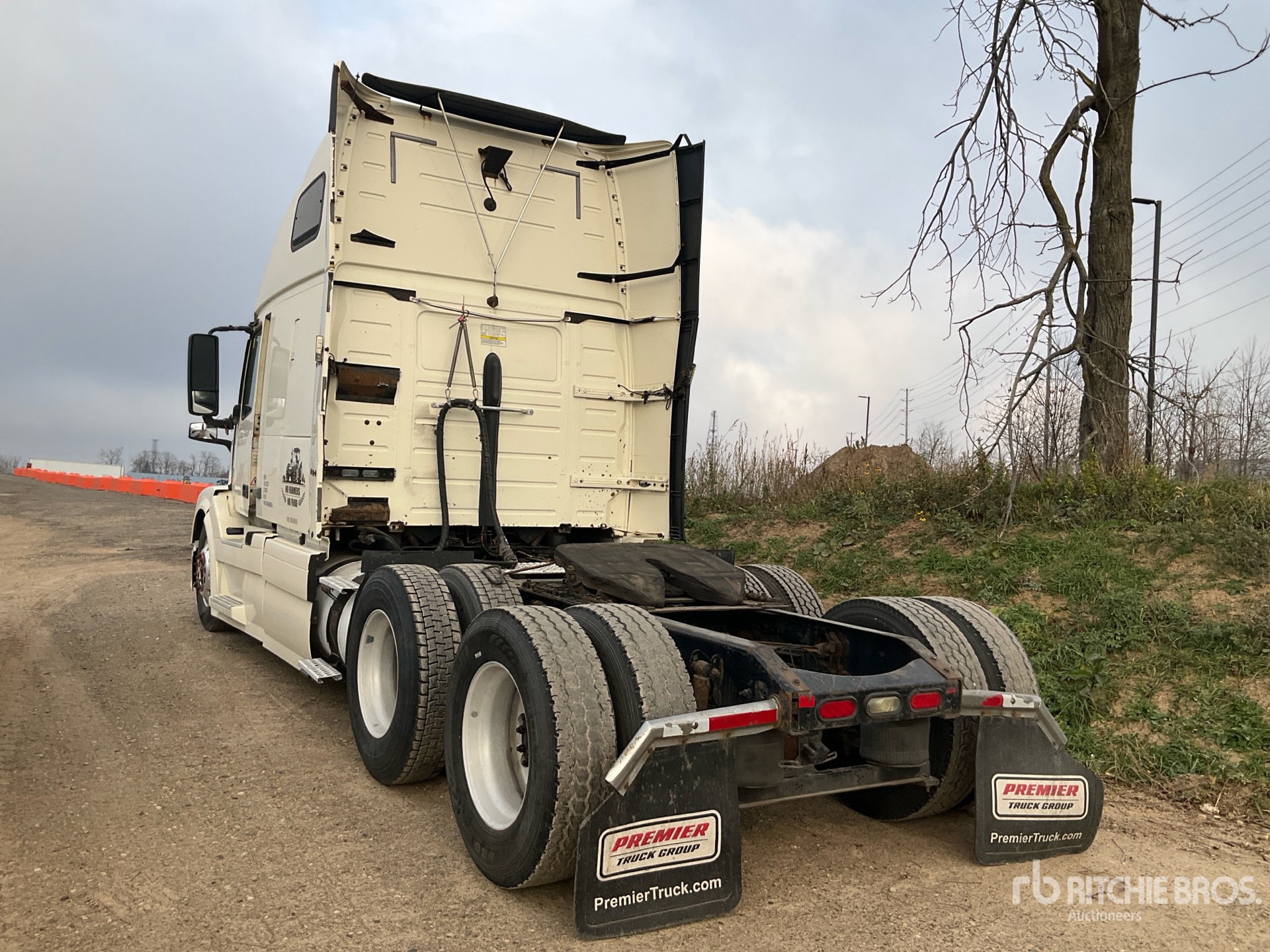2013 Volvo VNL