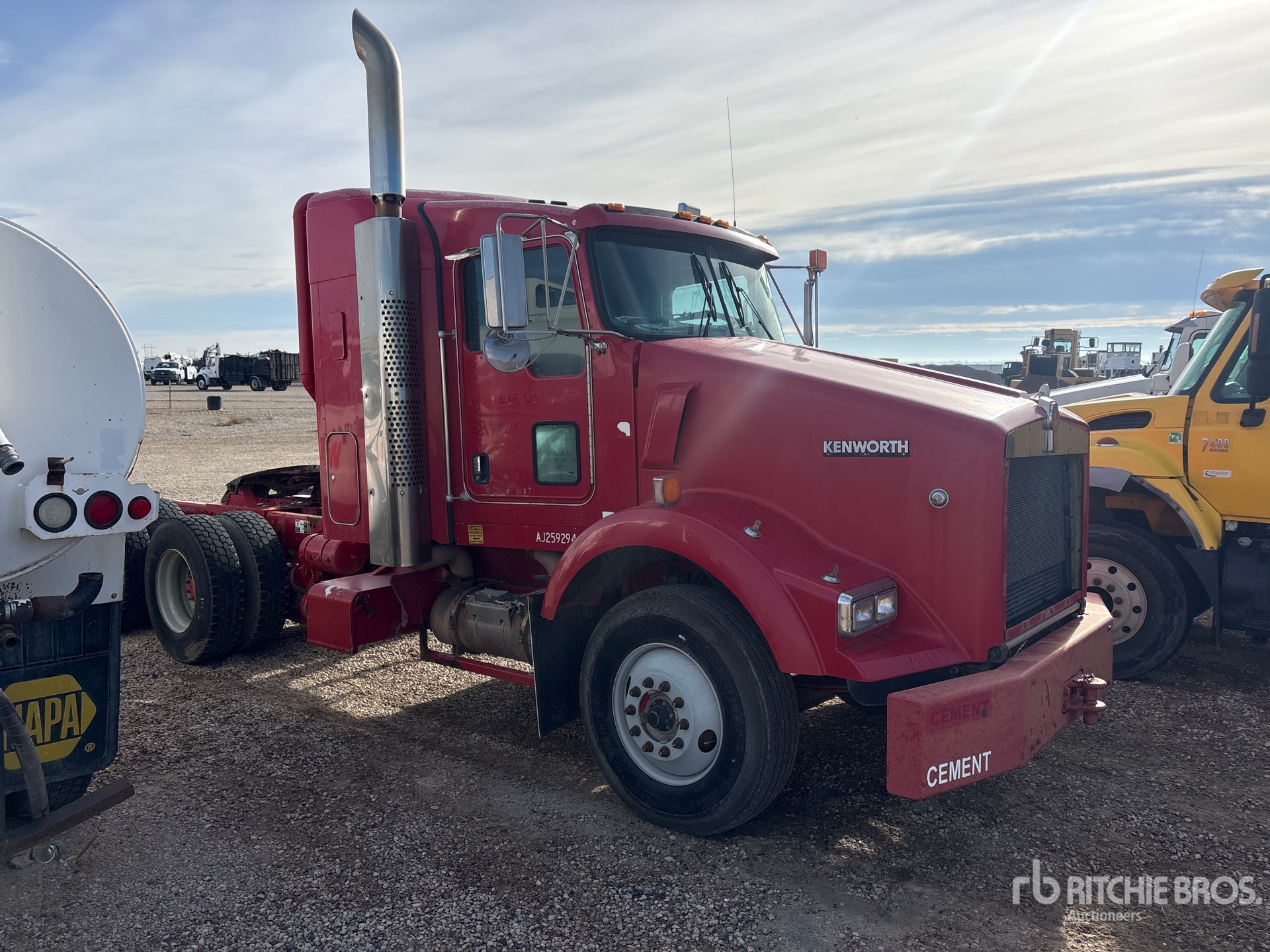 2010 Kenworth T800B