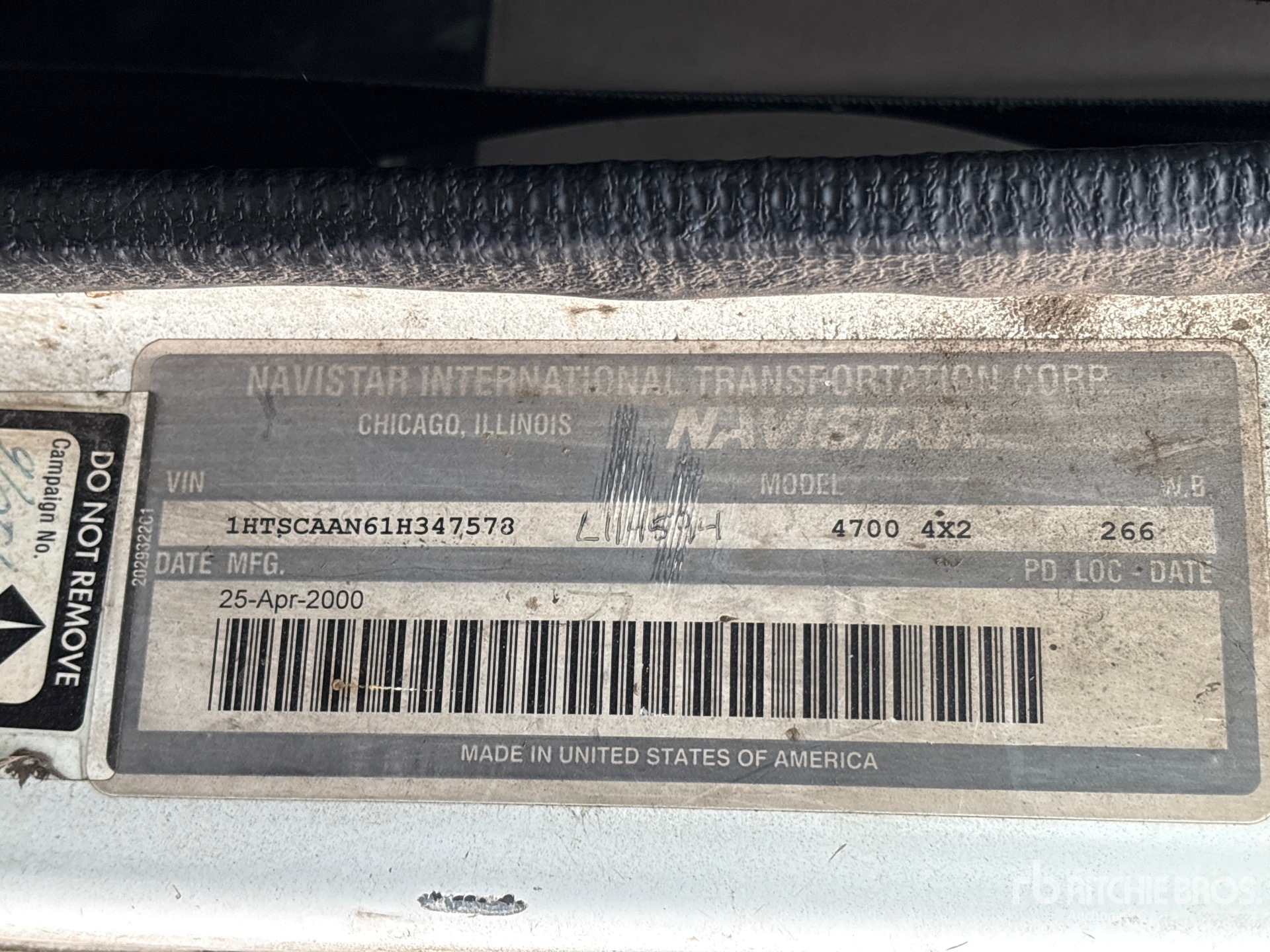 2001 International 4700