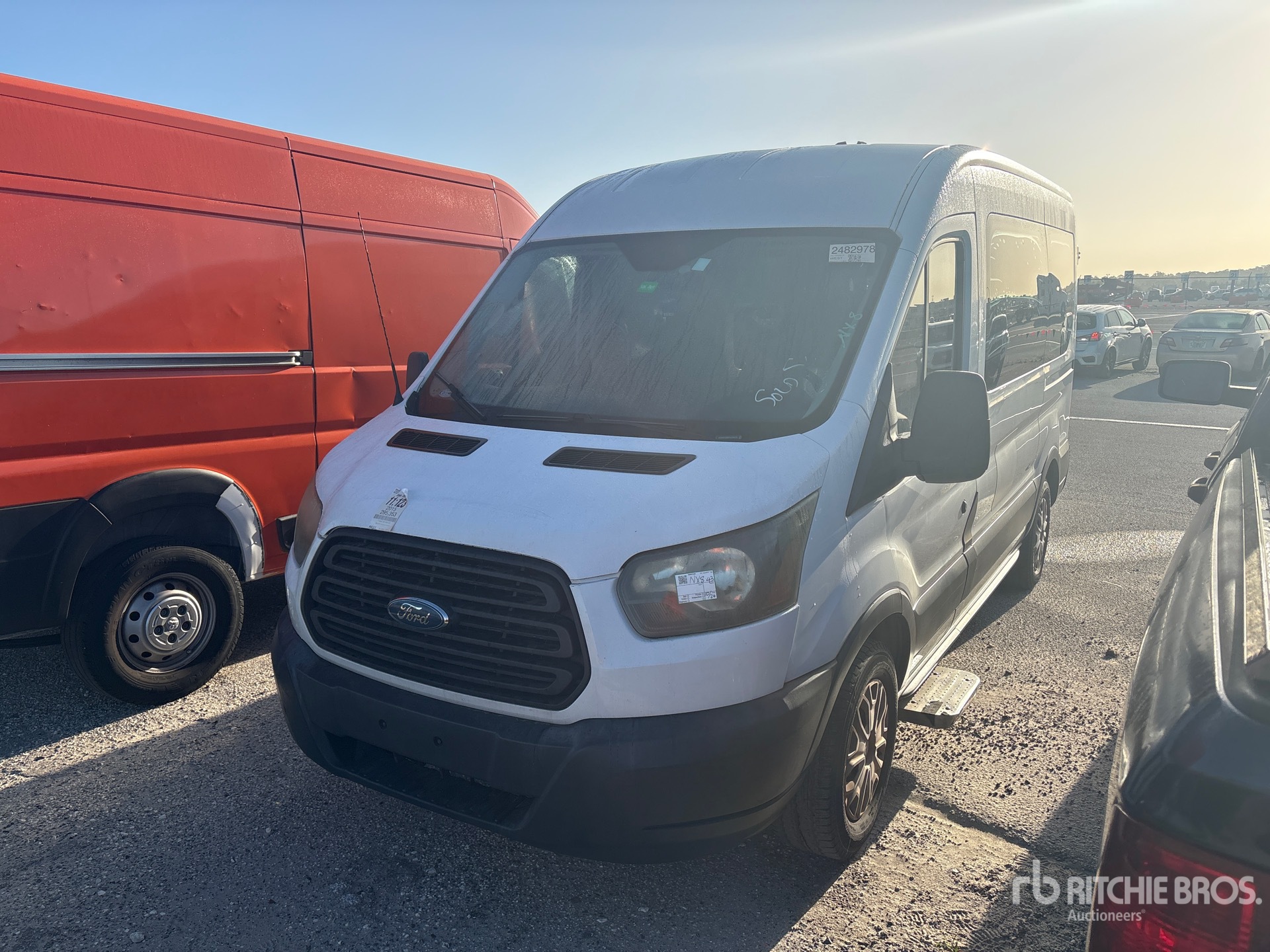 2015 Ford TRANSIT 150