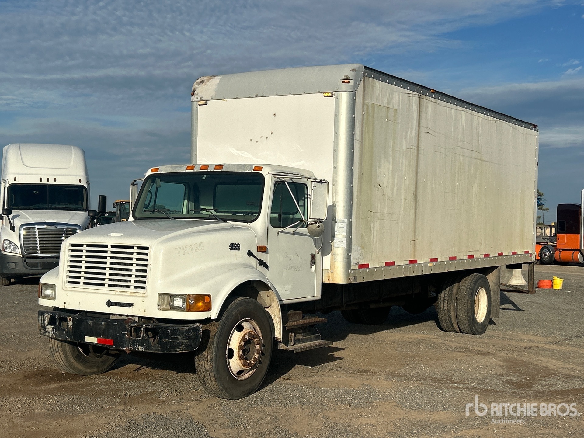 2001 International 4700