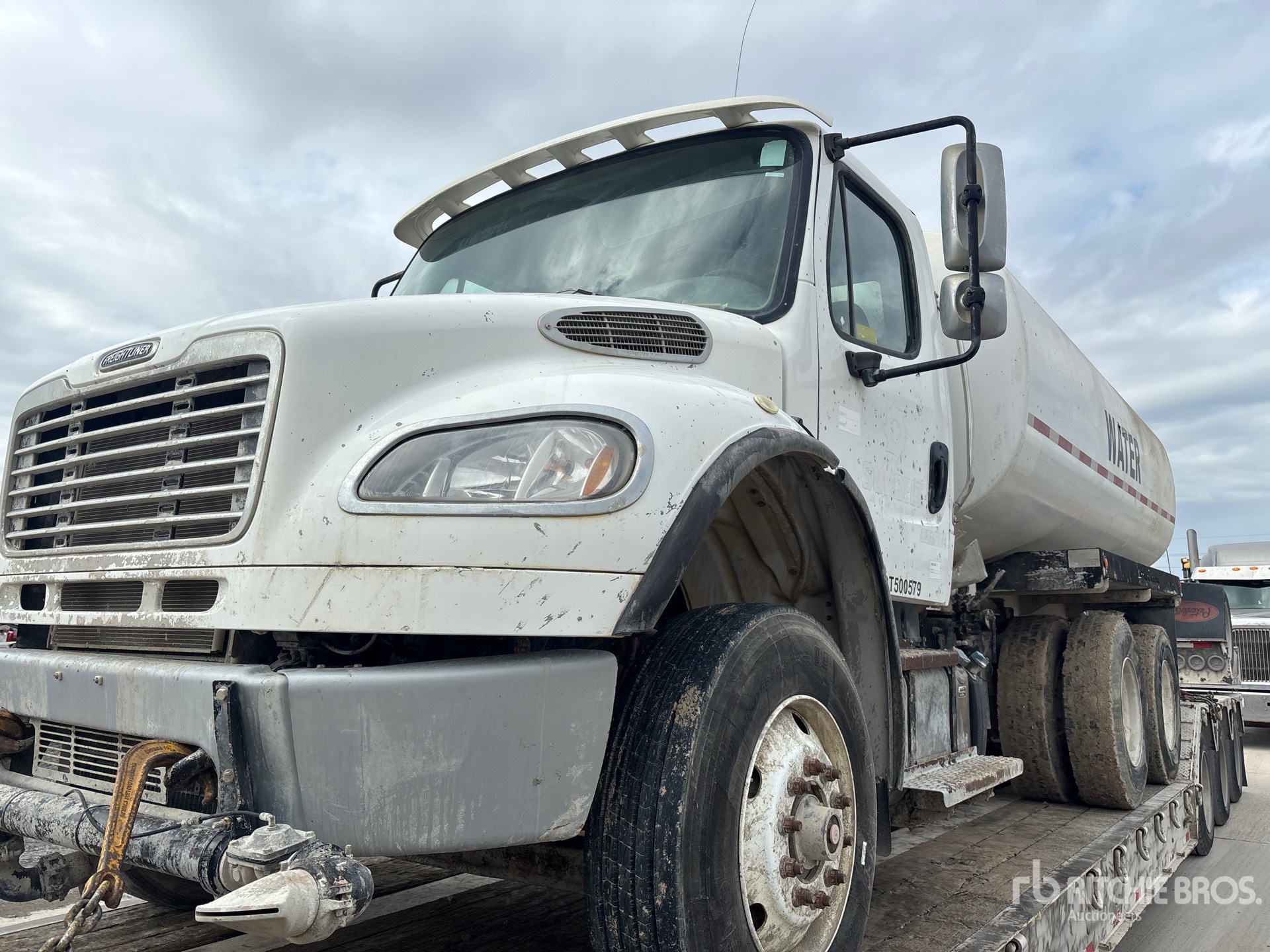 2017 Freightliner M2 106