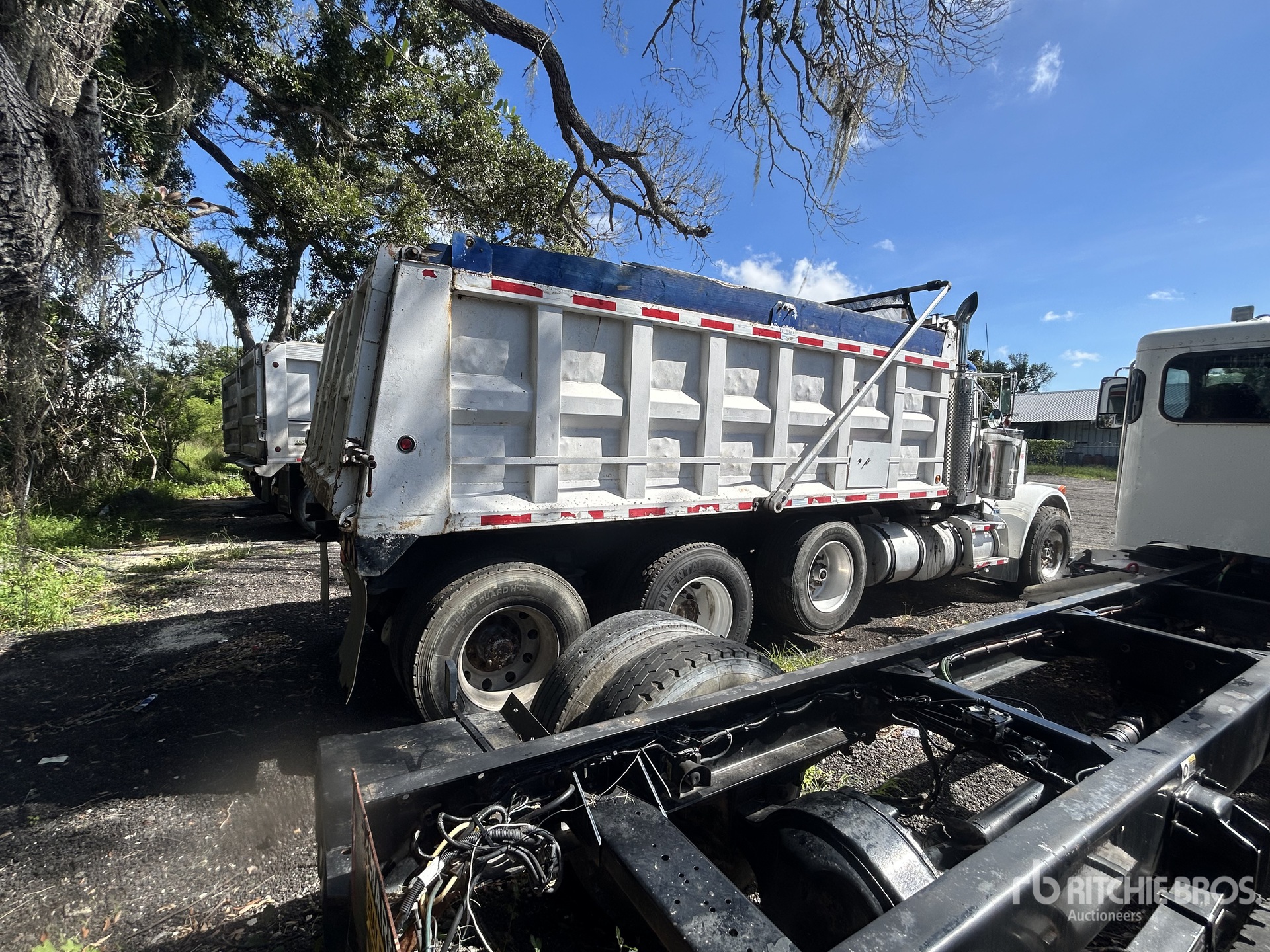 1995 Peterbilt 379
