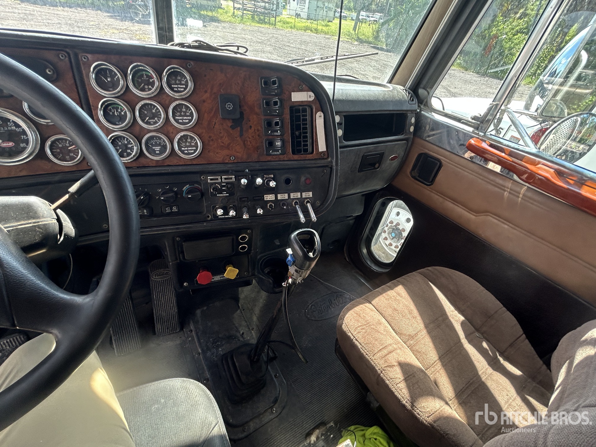 1995 Peterbilt 379