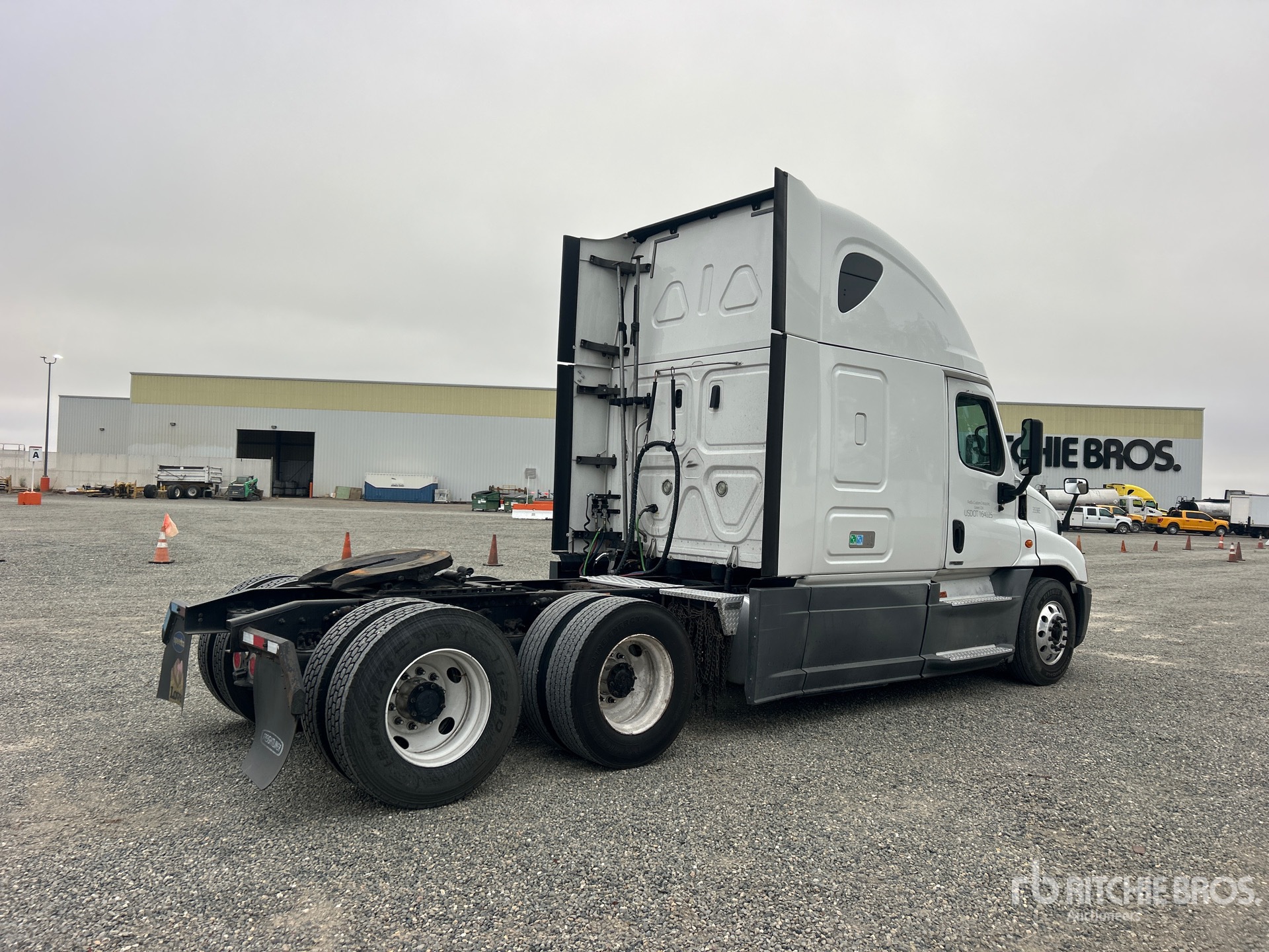 2019 Freightliner CASCADIA 125