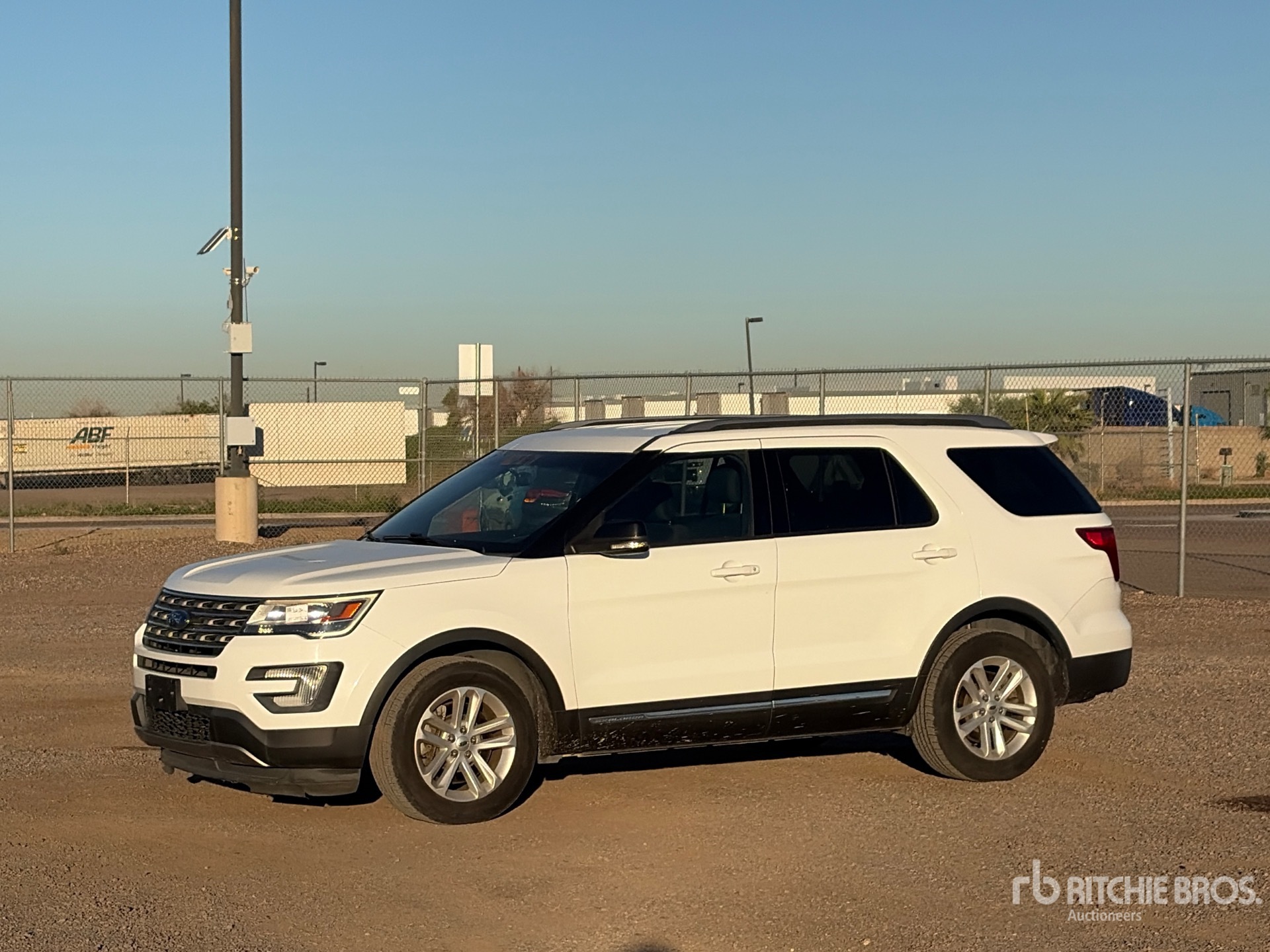 Photo of 2017 Ford EXPLORER