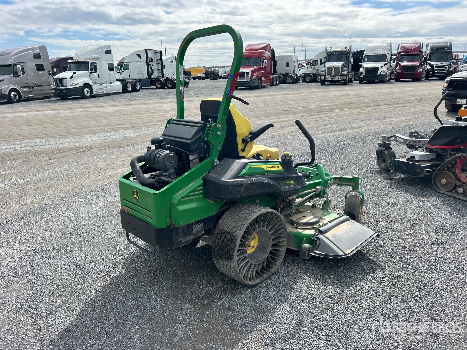 2023 John Deere Z994R ZTRAK
