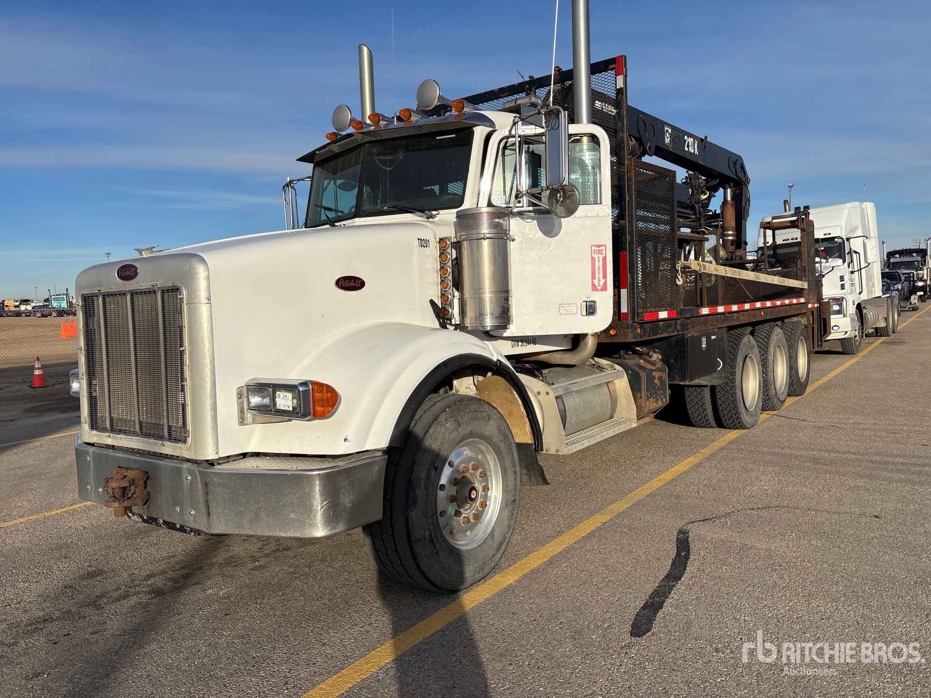 2004 Peterbilt 378
