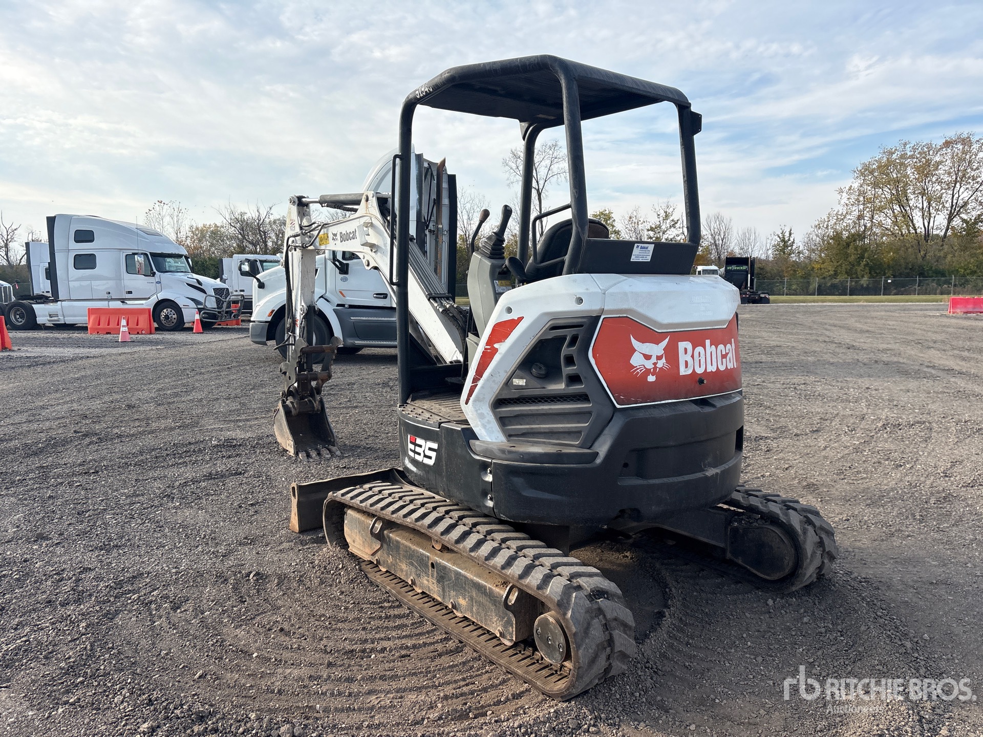 2019 Bobcat E35I