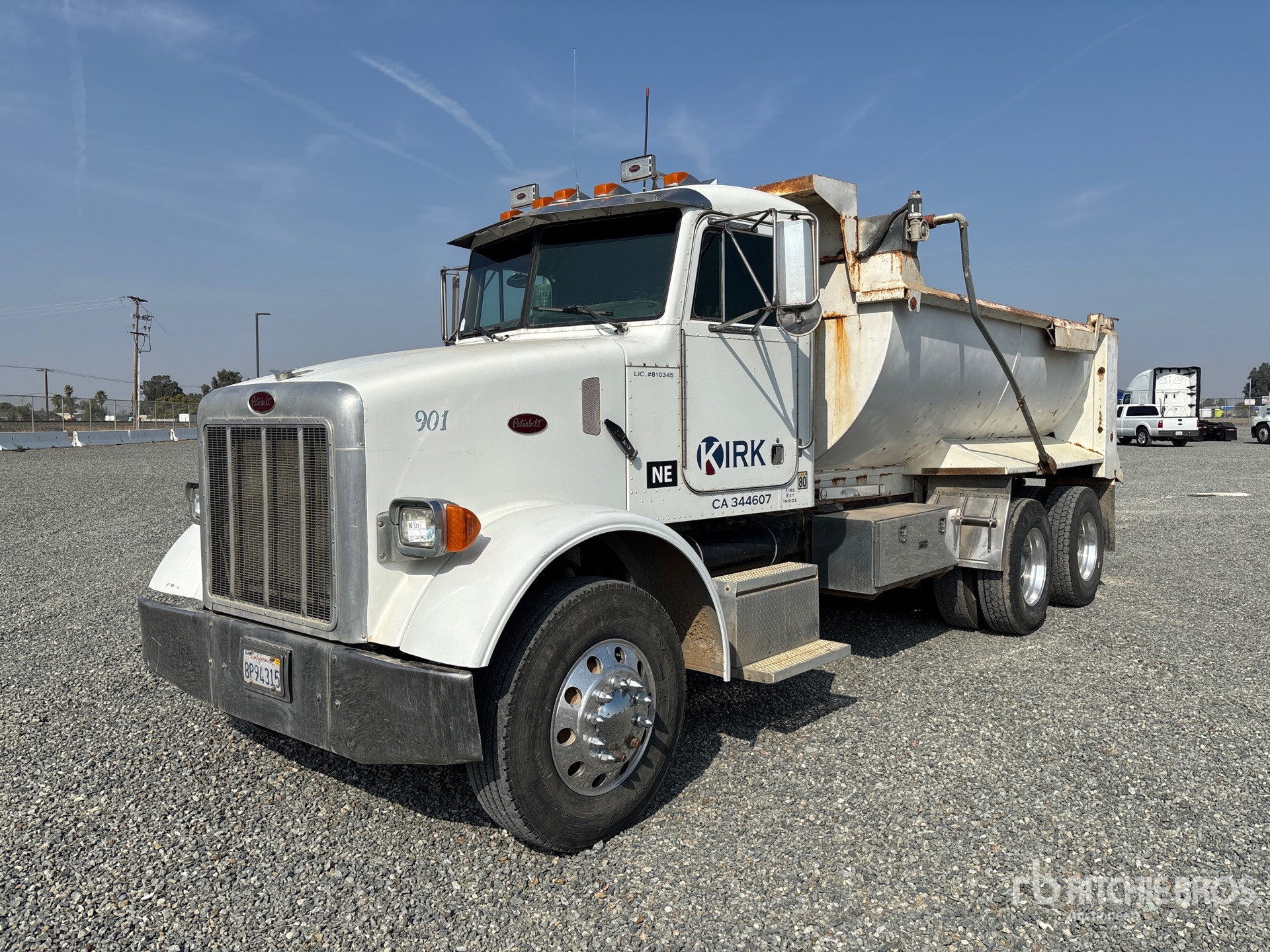 2005 Peterbilt 357
