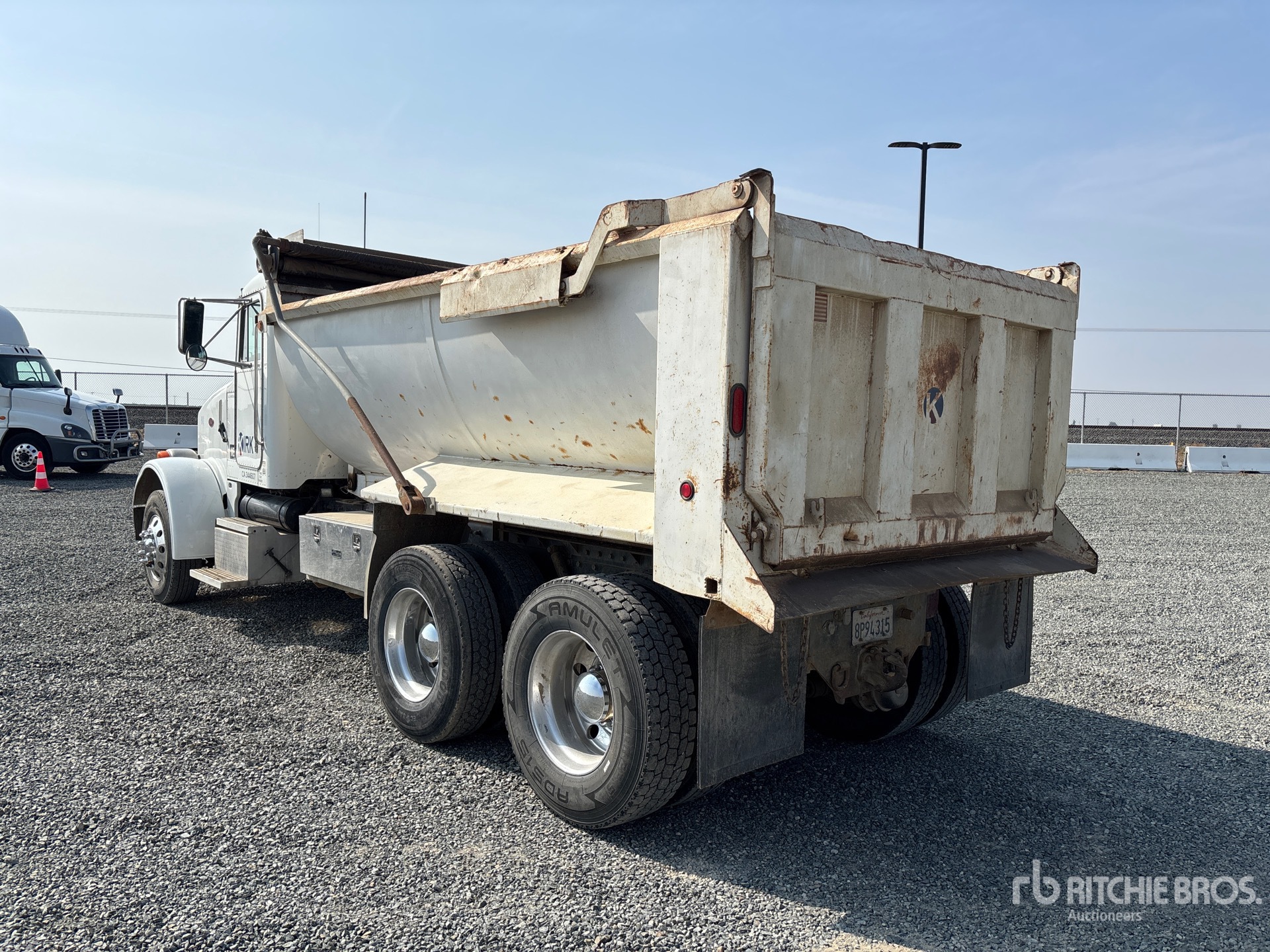 2005 Peterbilt 357
