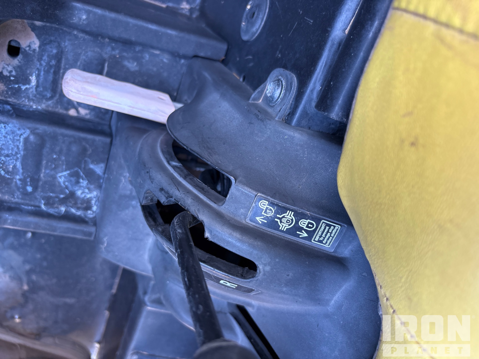 2020 John Deere XUV855MS4