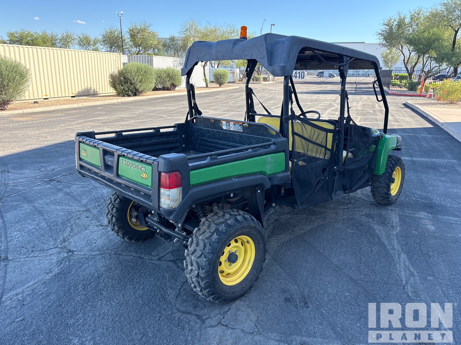 2020 John Deere XUV855MS4