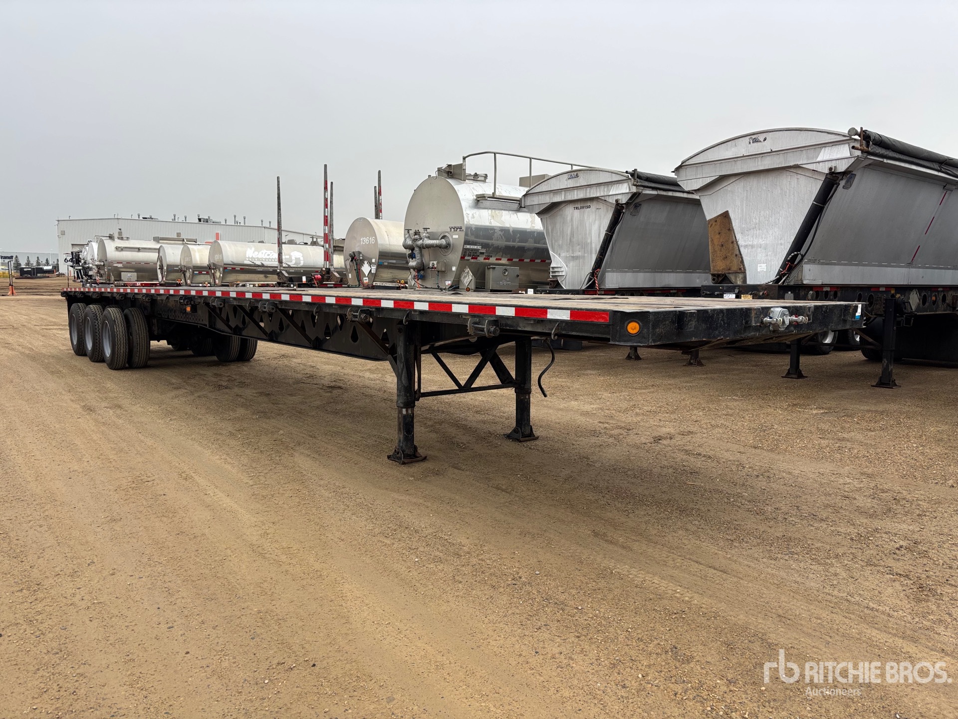 2005 Manac 53 ft Tri/A