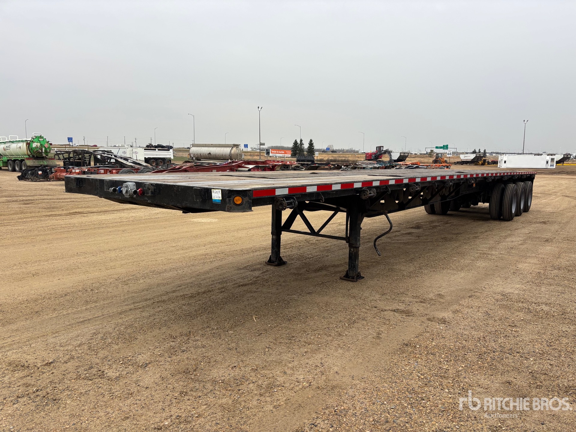 Photo of 2005 Manac 53 ft Tri/A