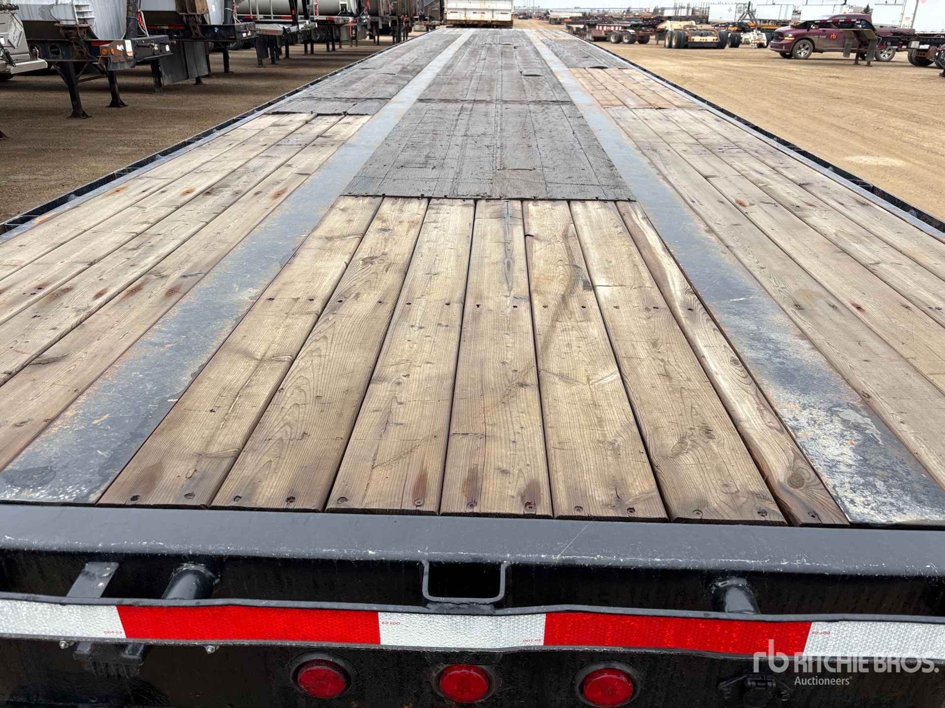2005 Manac 53 ft Tri/A