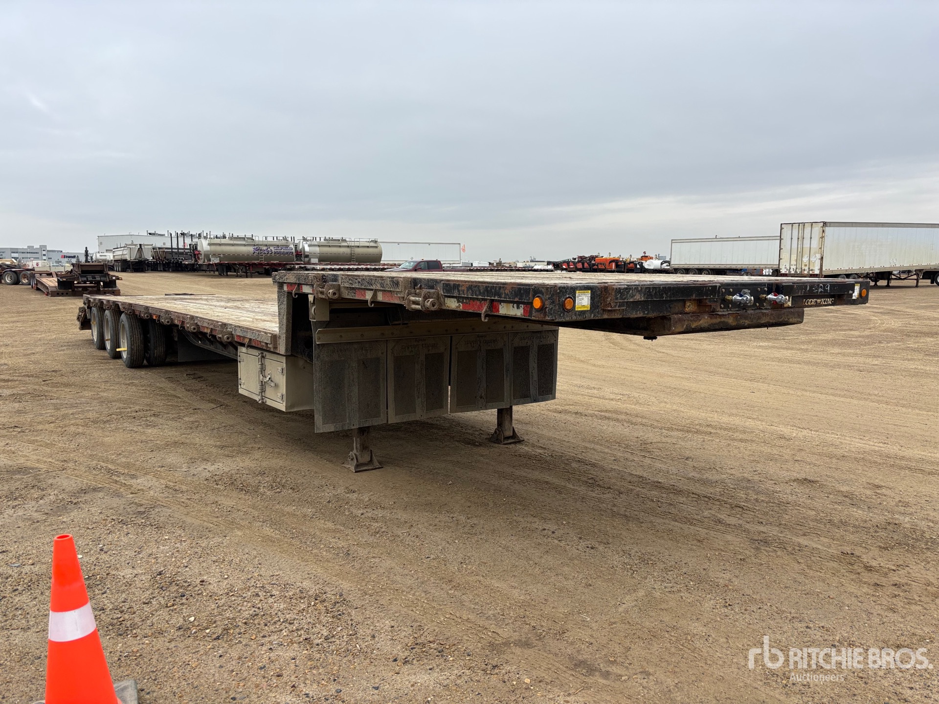 2016 Load King Tri/A