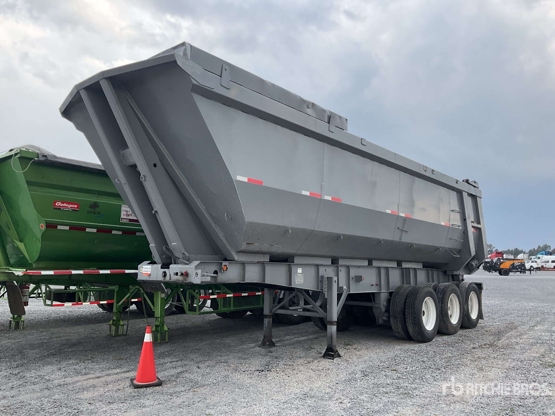 2010 Smart Trailers VCT-N3-1010-10