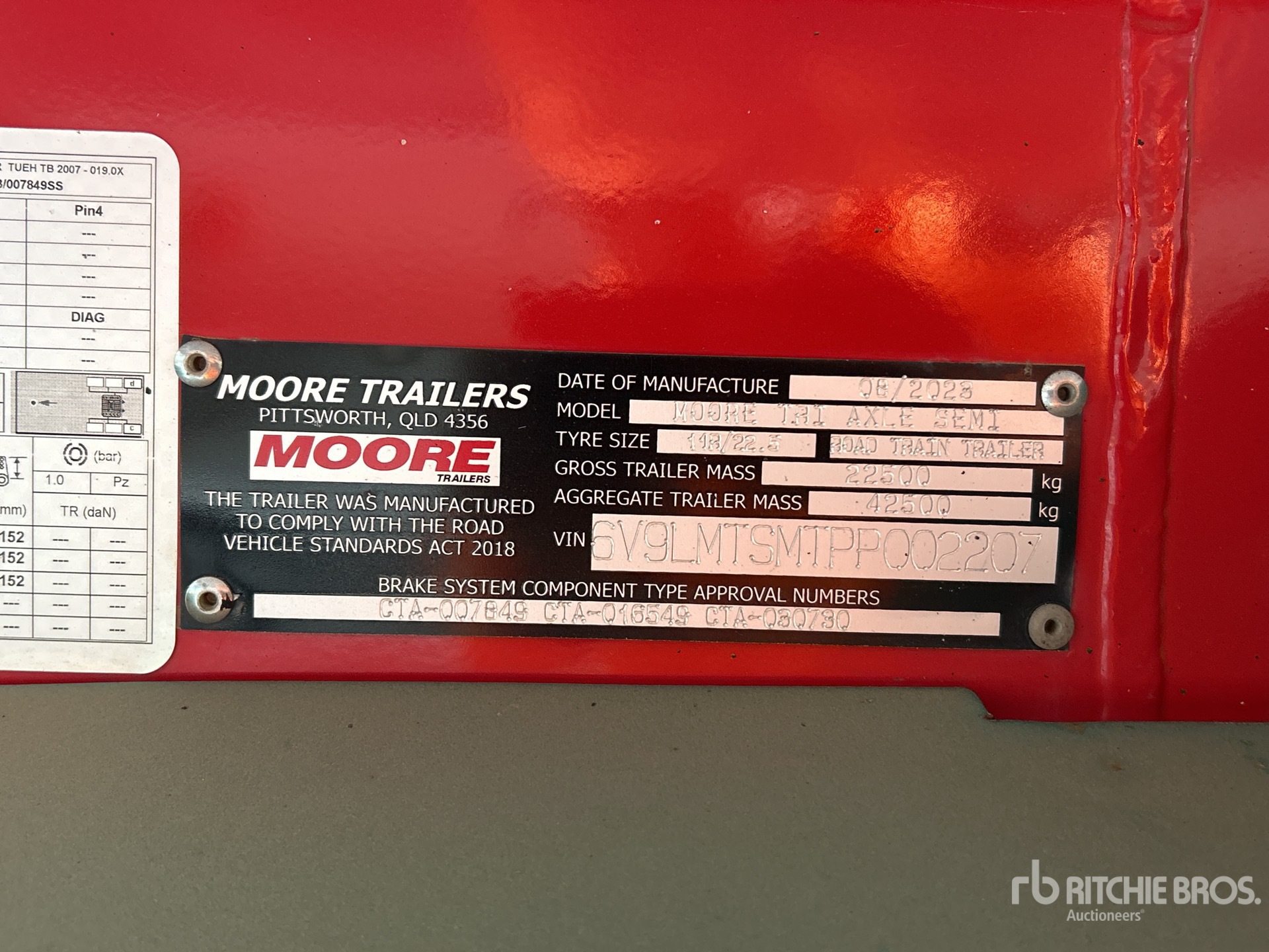 2023 Moore 10 m Tri/A Step Deck