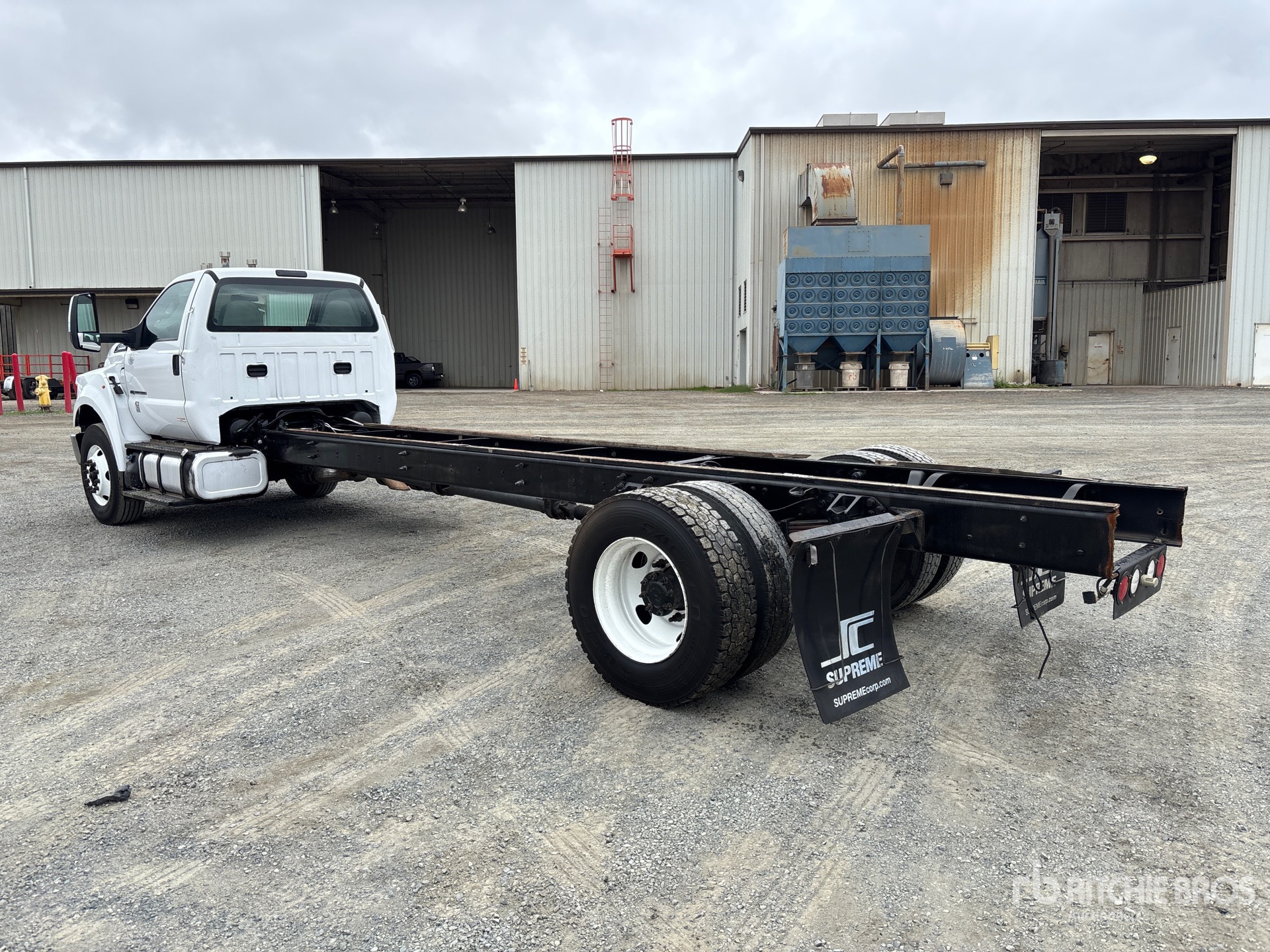 2017 Ford F-750