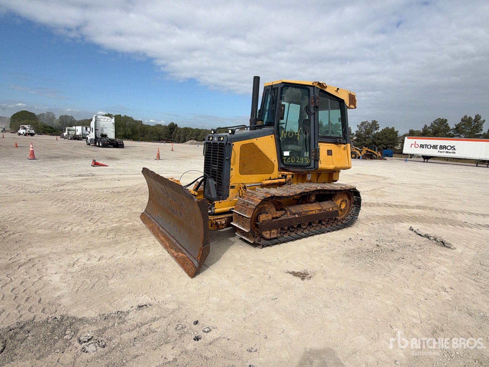 Photo of 2007 John Deere 650J