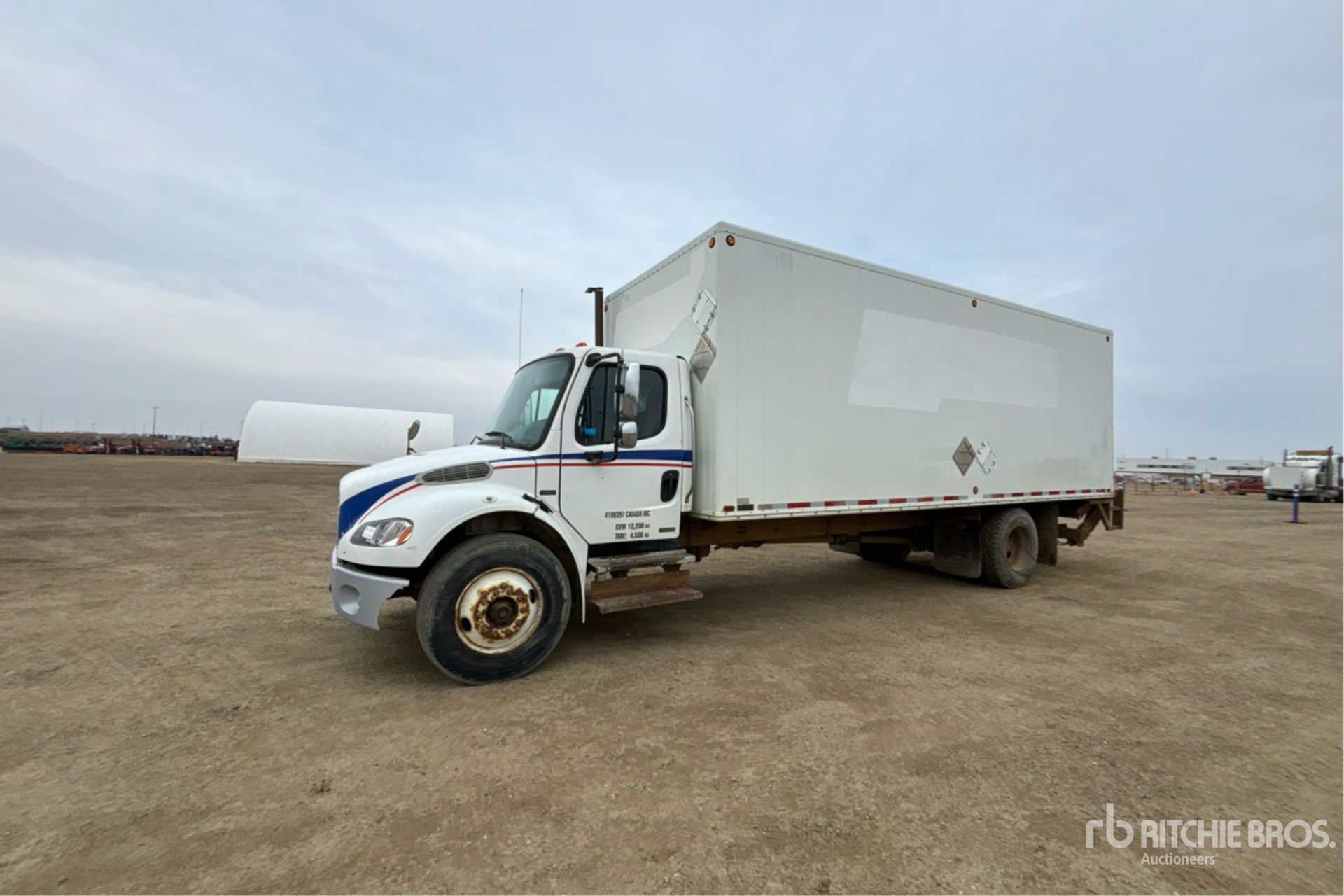 2006 Freightliner M2 106