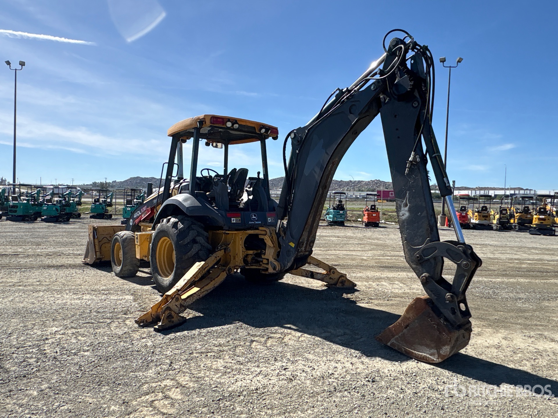 2018 John Deere 410L