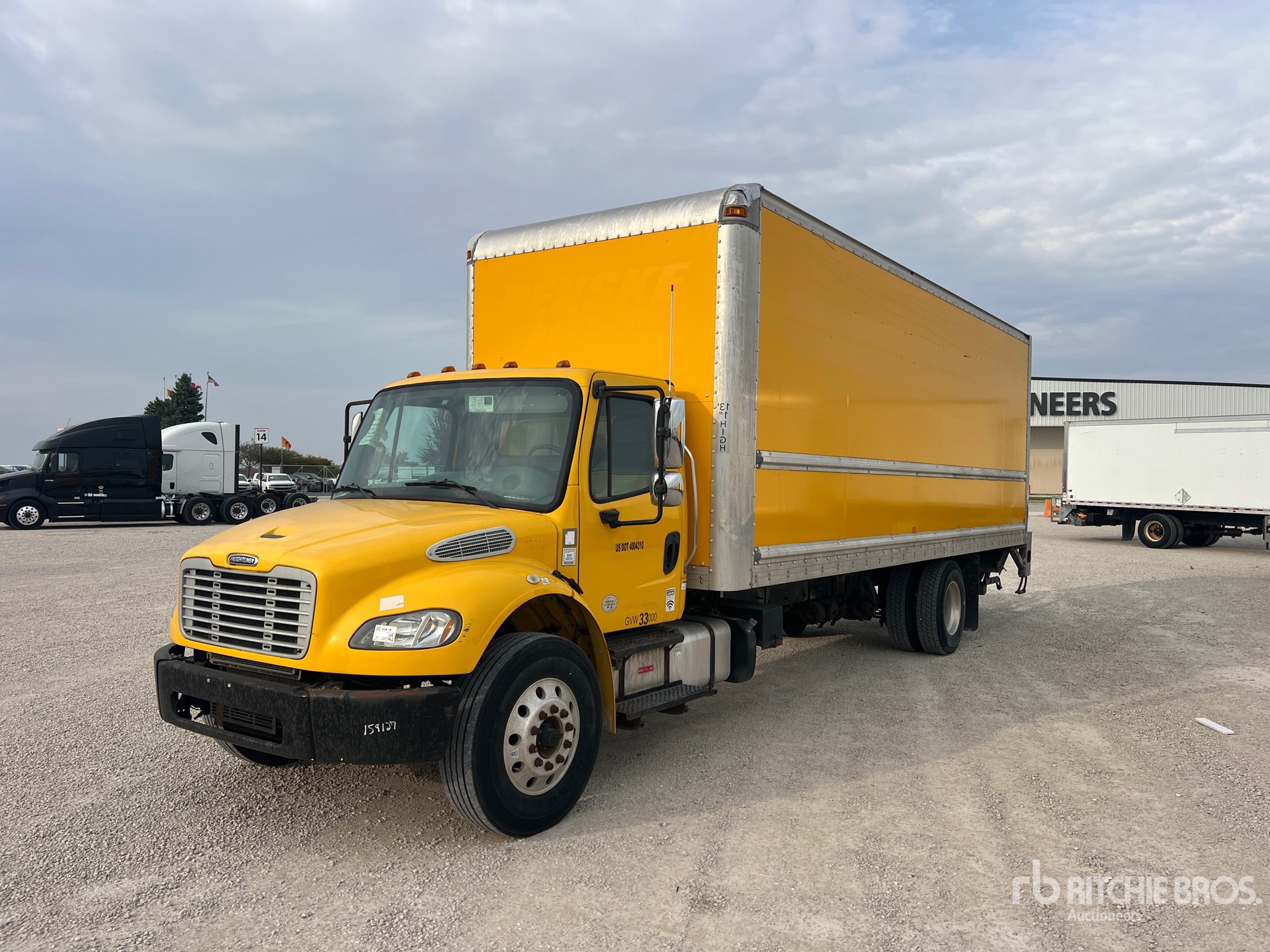 2017 Freightliner M2 106
