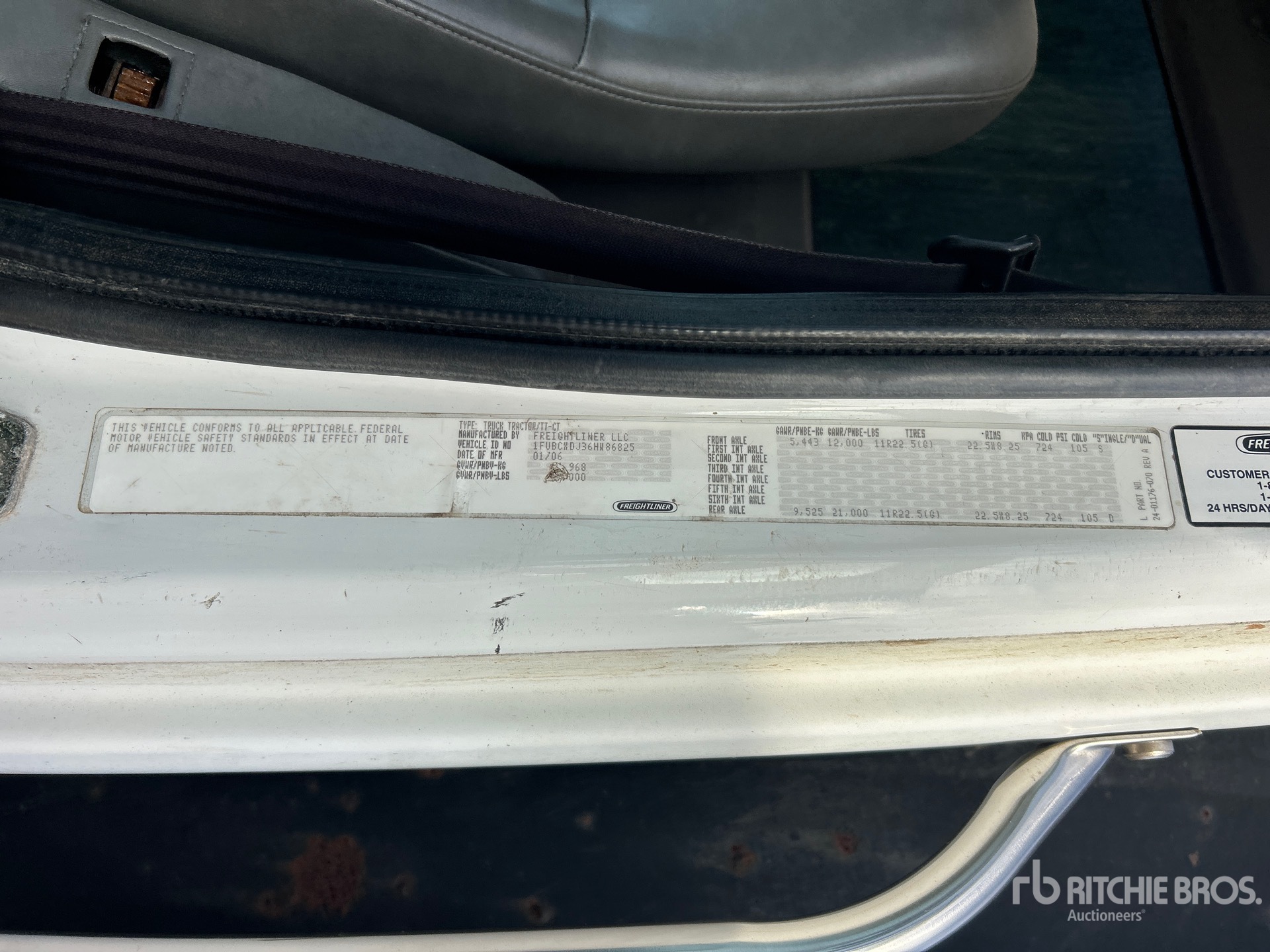 2006 Freightliner M2 106