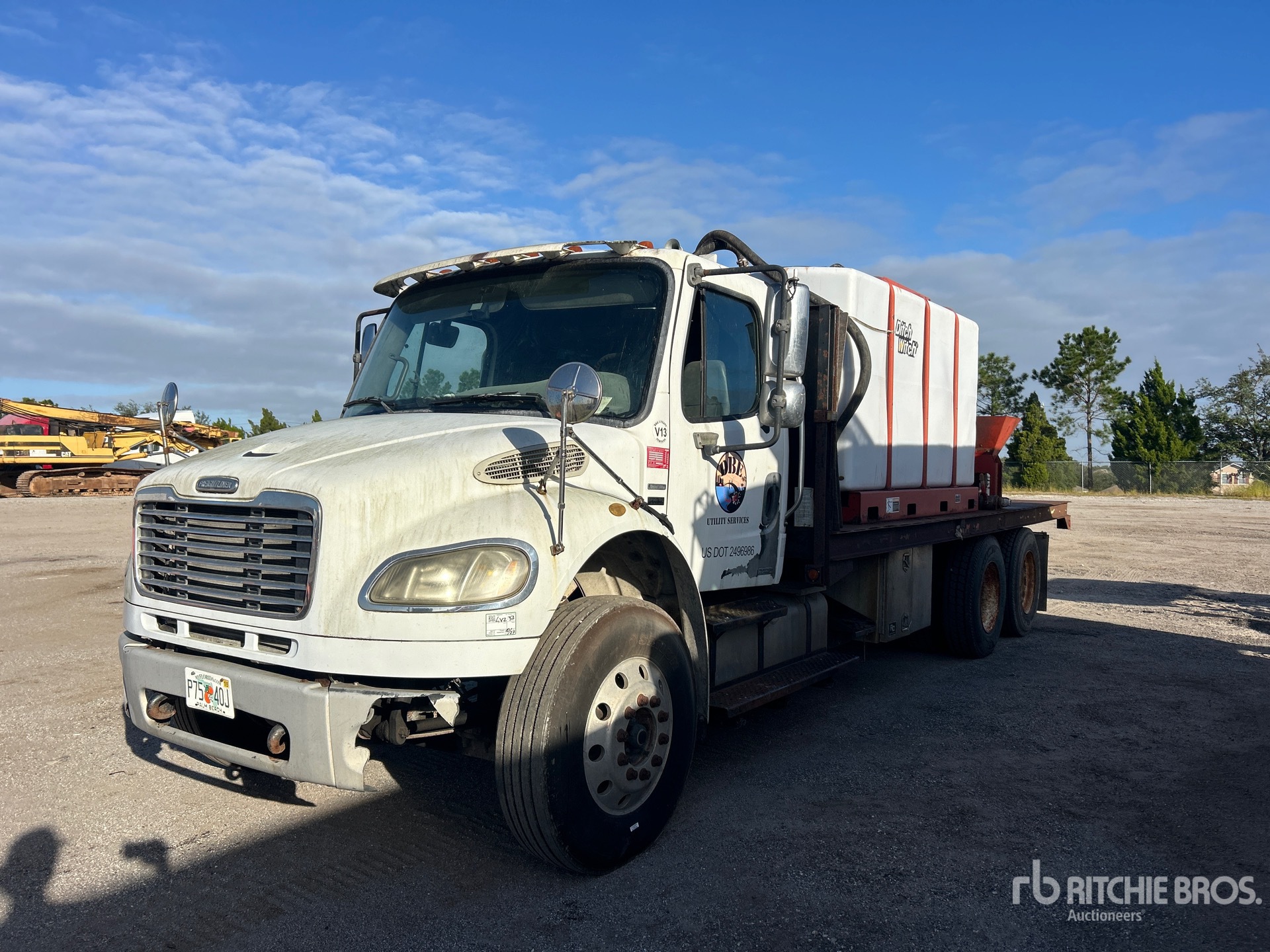 Photo of 2006 Freightliner M2 106