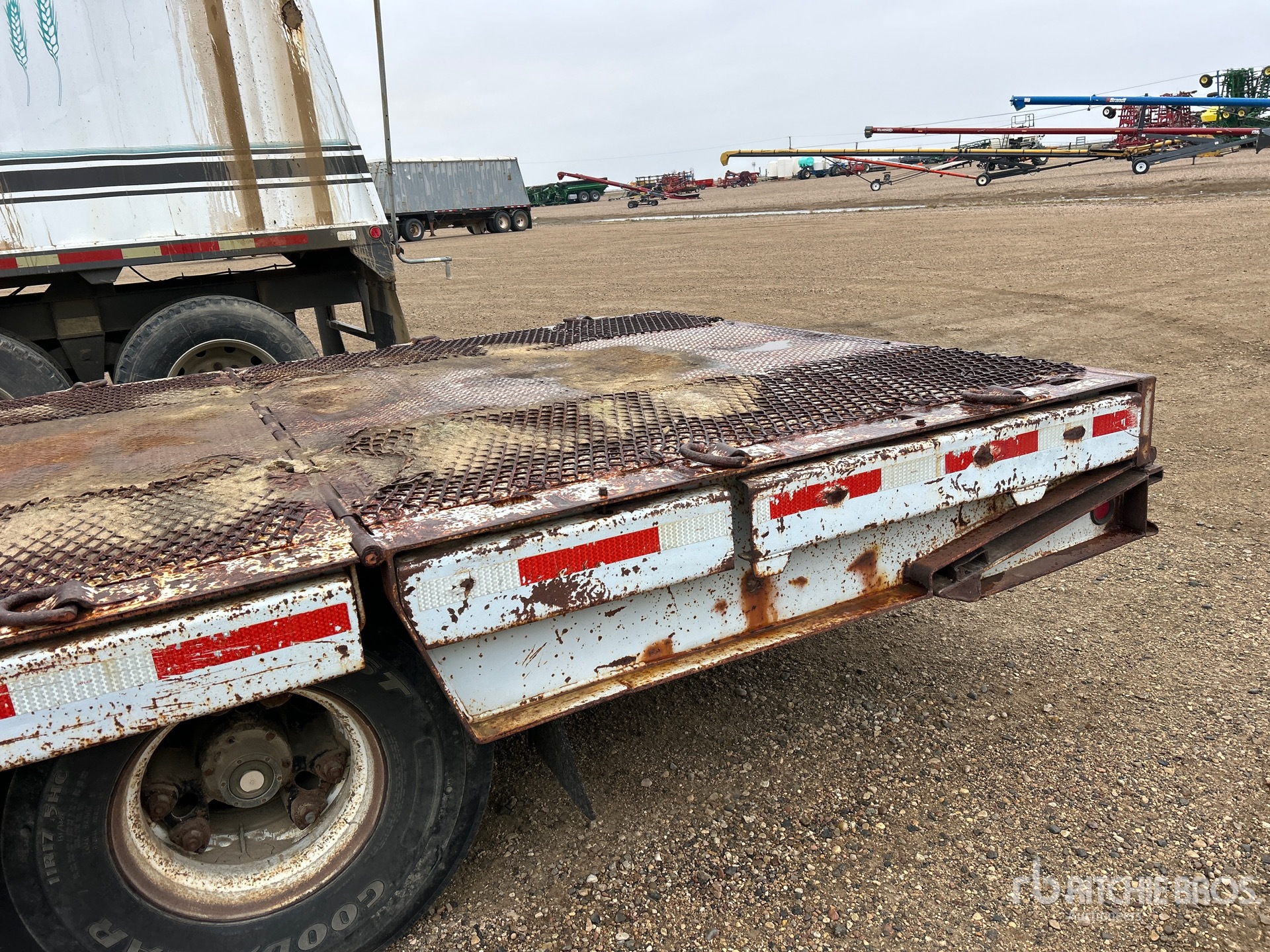 1984 Load King 48 ft T/A