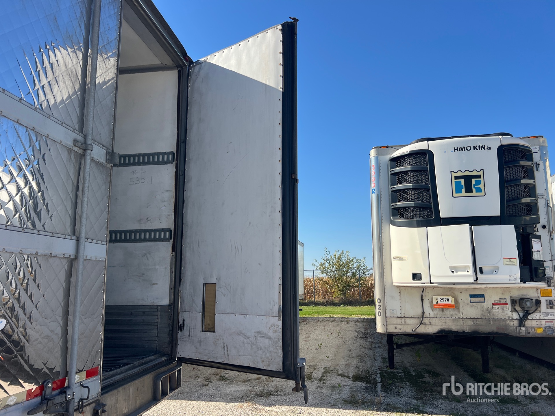 2015 Utility 53 FT T/A
