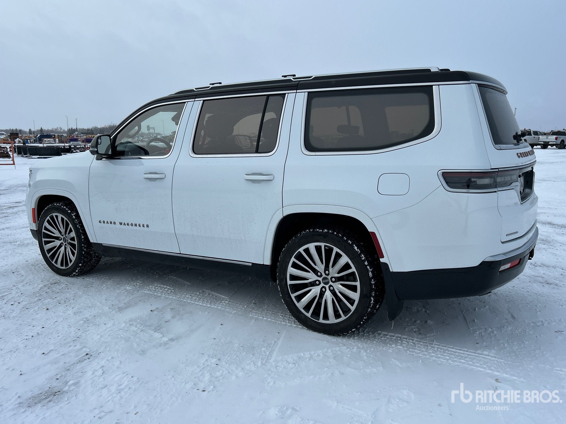 2023 Jeep GRAND WAGONEER