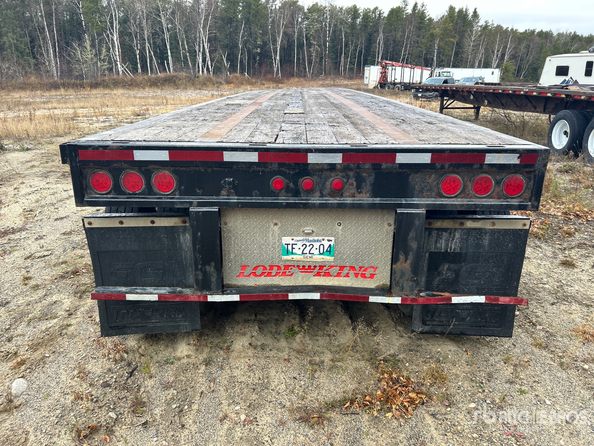 2006 Load King 48 ft Tri/A