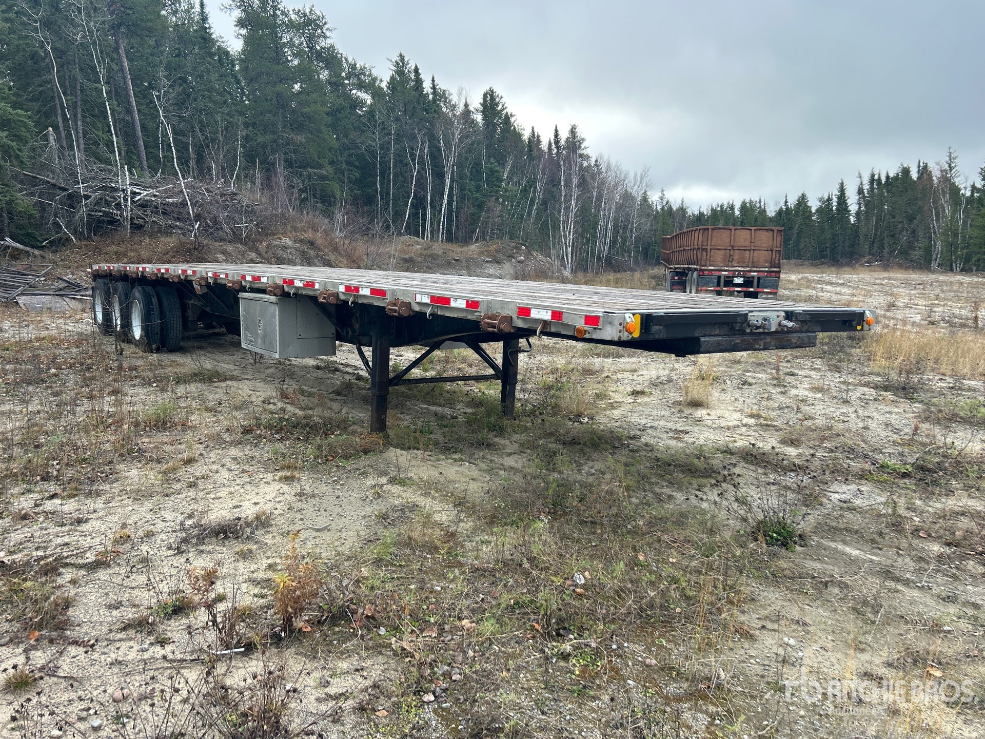 2006 Load King 48 ft Tri/A