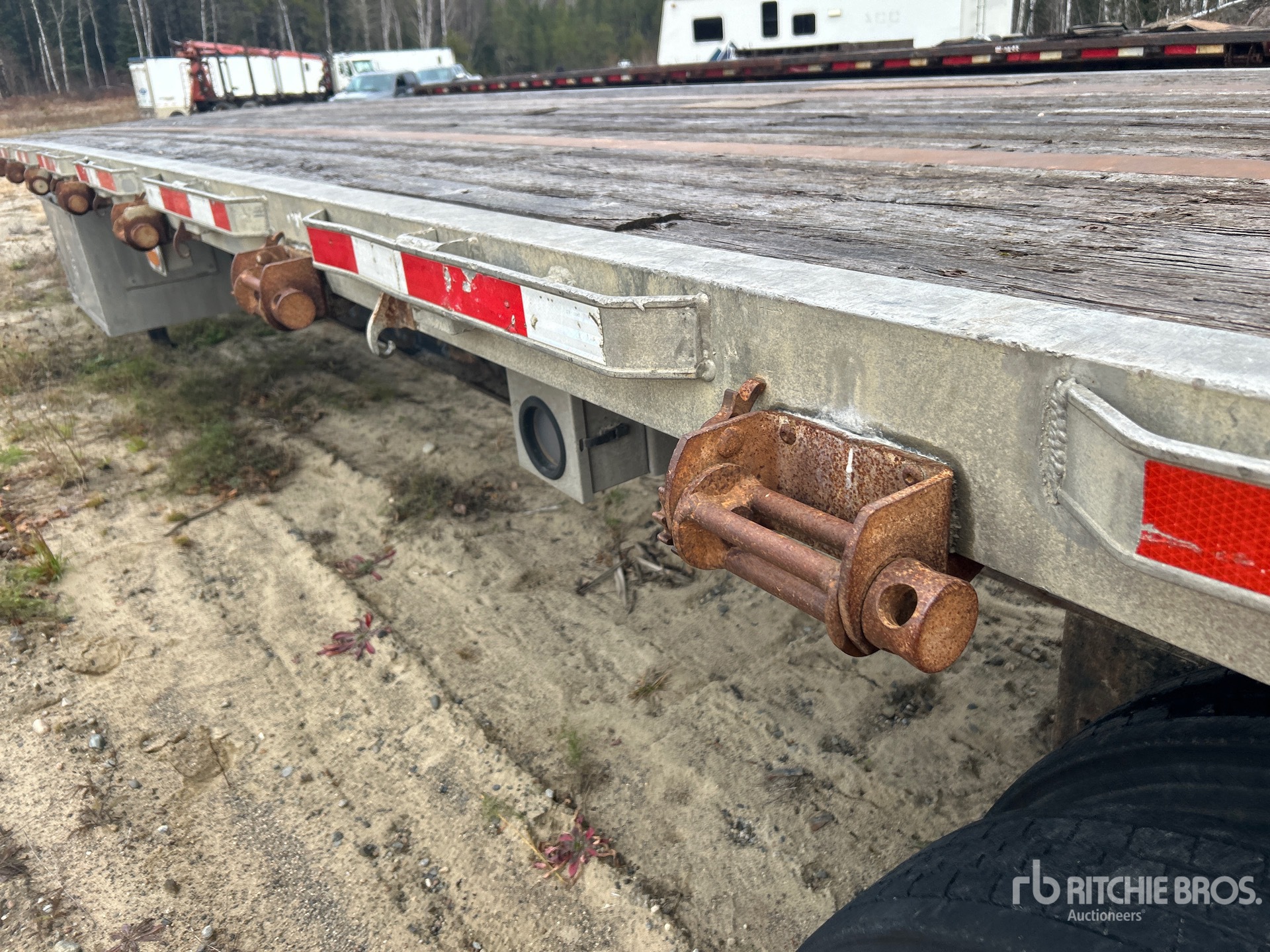 2006 Load King 48 ft Tri/A