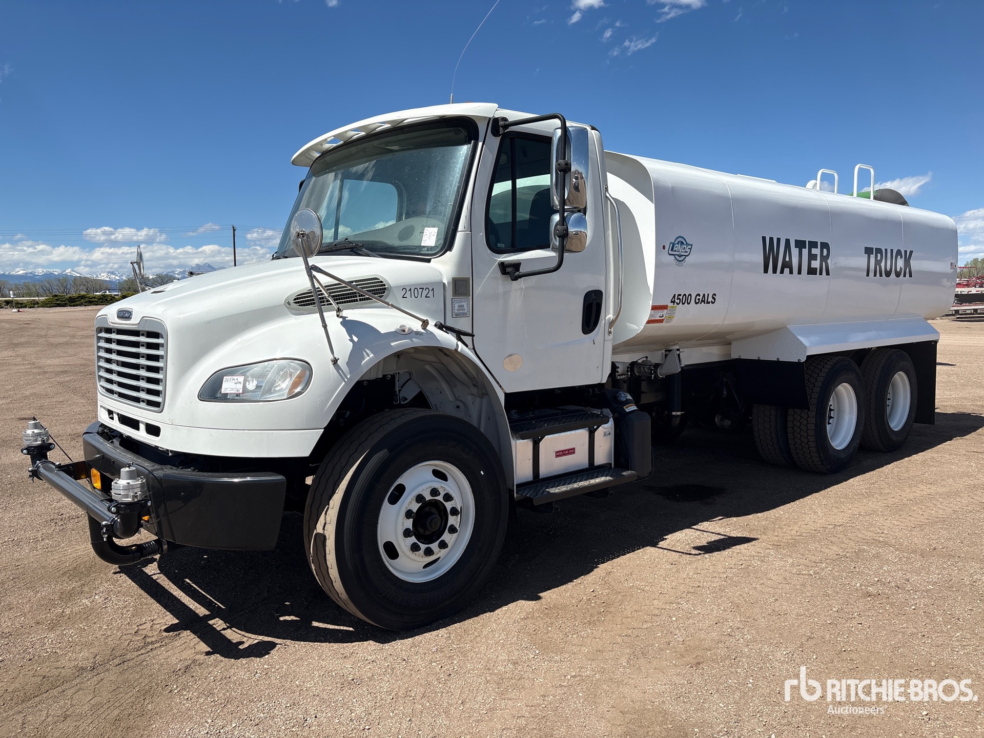 2020 Freightliner M2 106