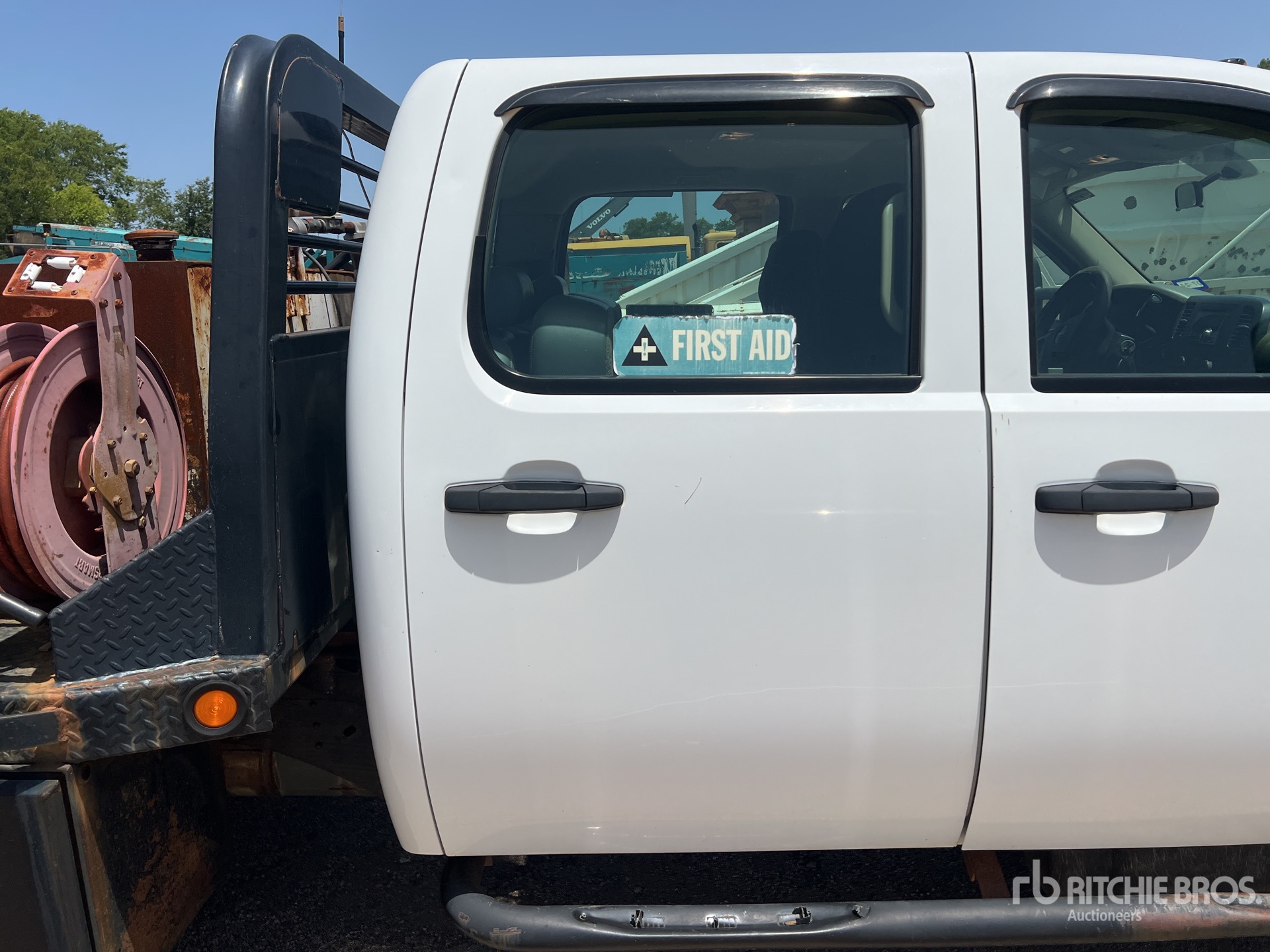 Photo of 2012 GMC SIERRA 3500HD